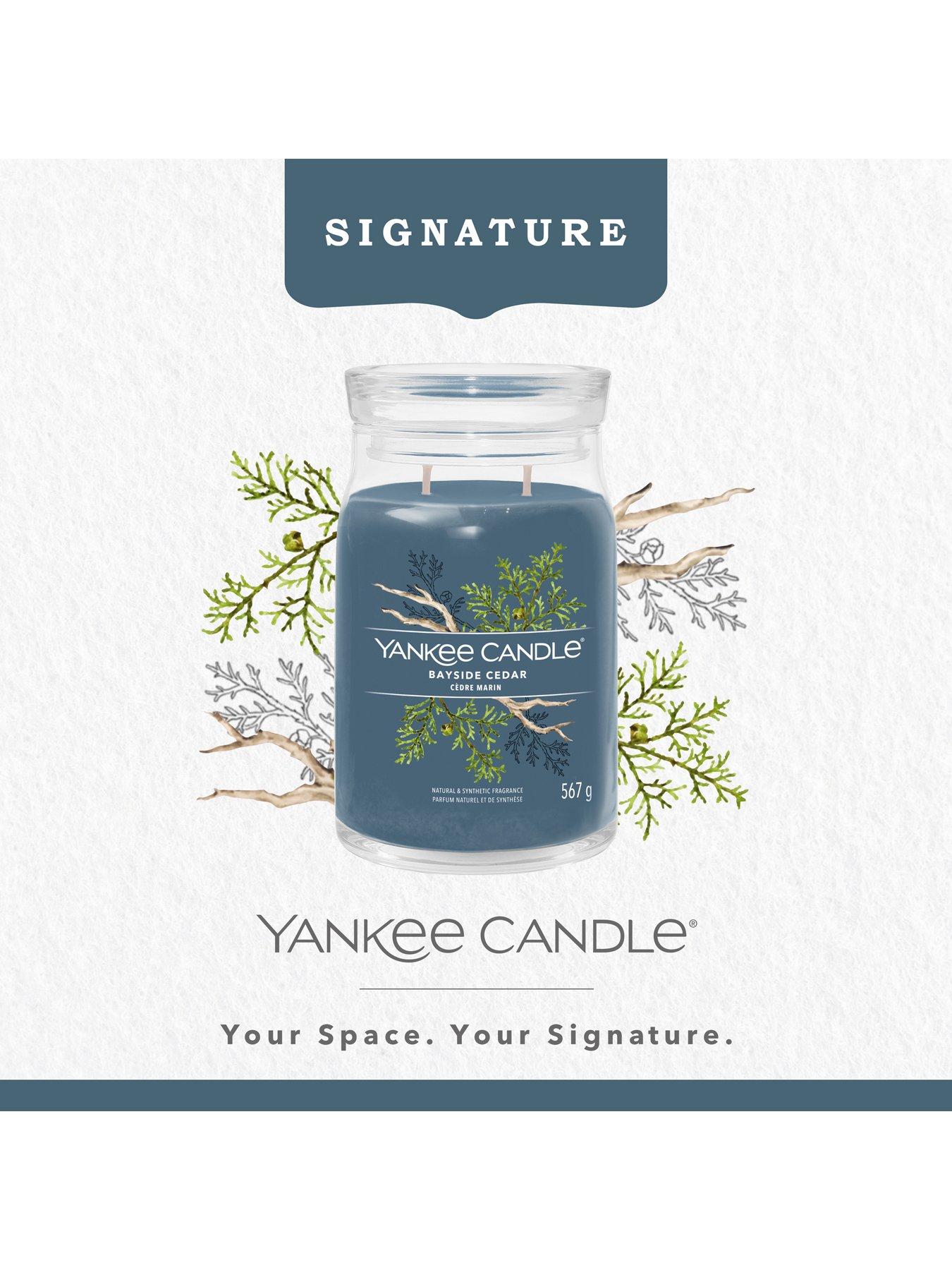 yankee-candle-signature-large-jar-candle-ndash-bayside-cedardetail