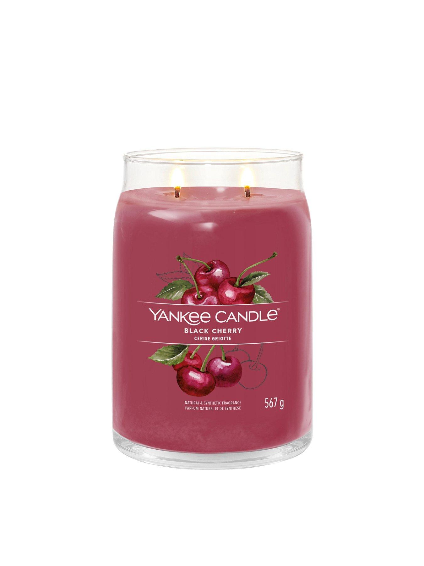Image 3 of 7 of Yankee Candle Signature Large Jar Candle &ndash; Black Cherry