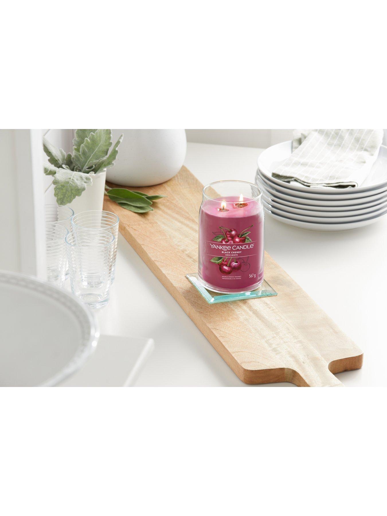 Image 6 of 7 of Yankee Candle Signature Large Jar Candle &ndash; Black Cherry