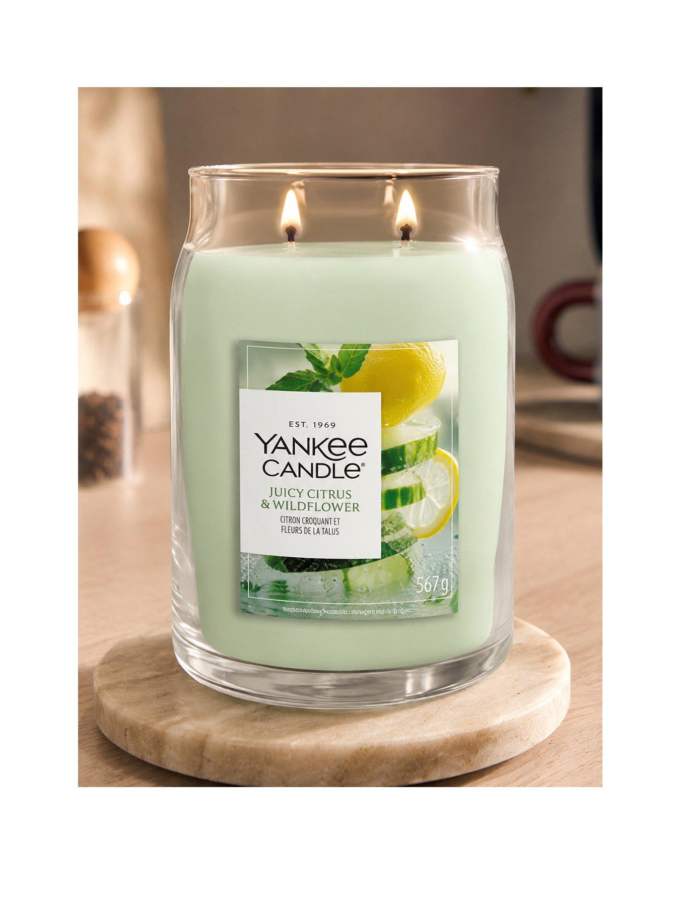 Yankee Candle Signature Large Jar Candle – Cucumber Mint Cooler
