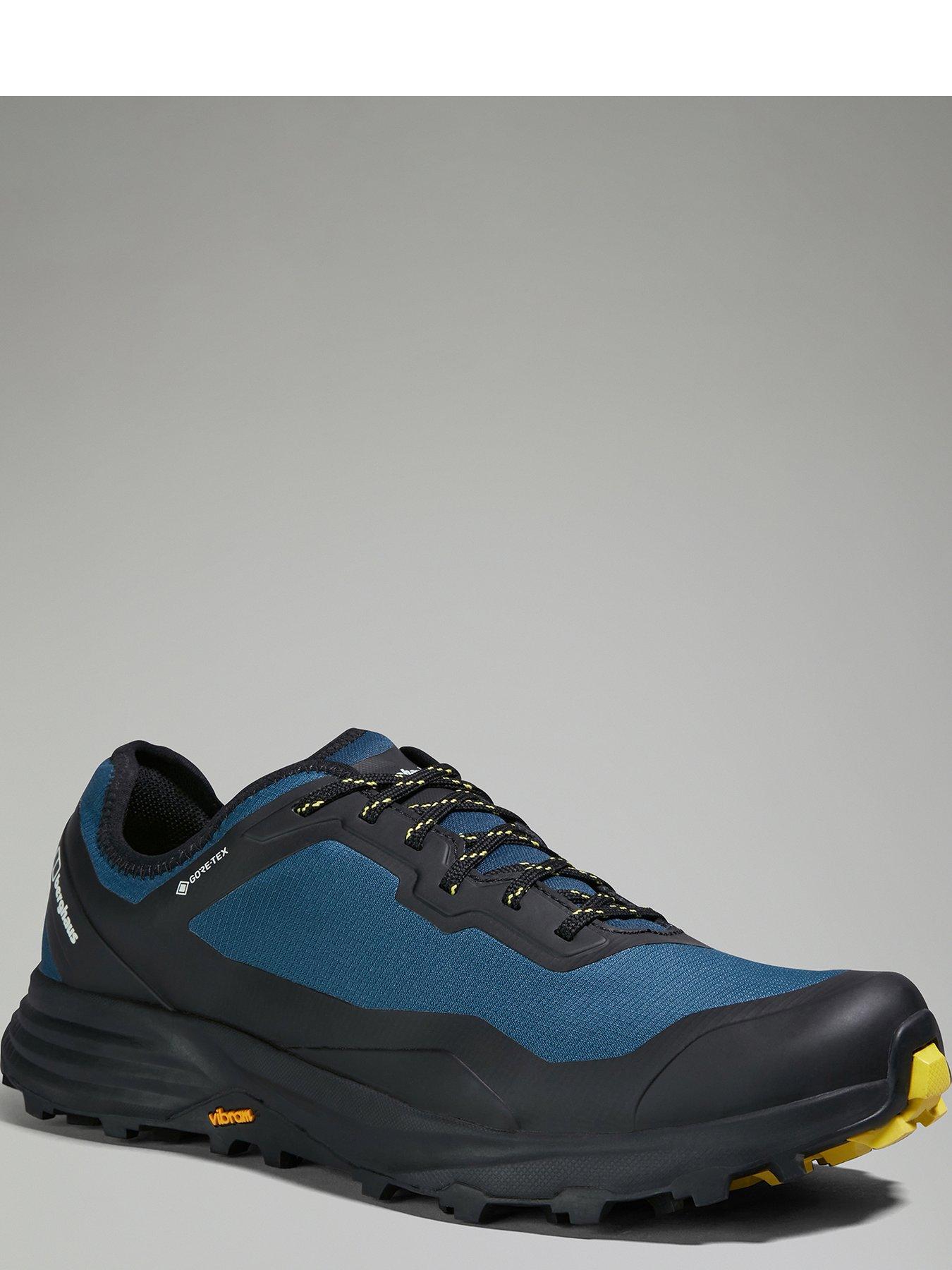 berghaus-mens-vc22-gortex-walking-shoe-blacknavystillFront