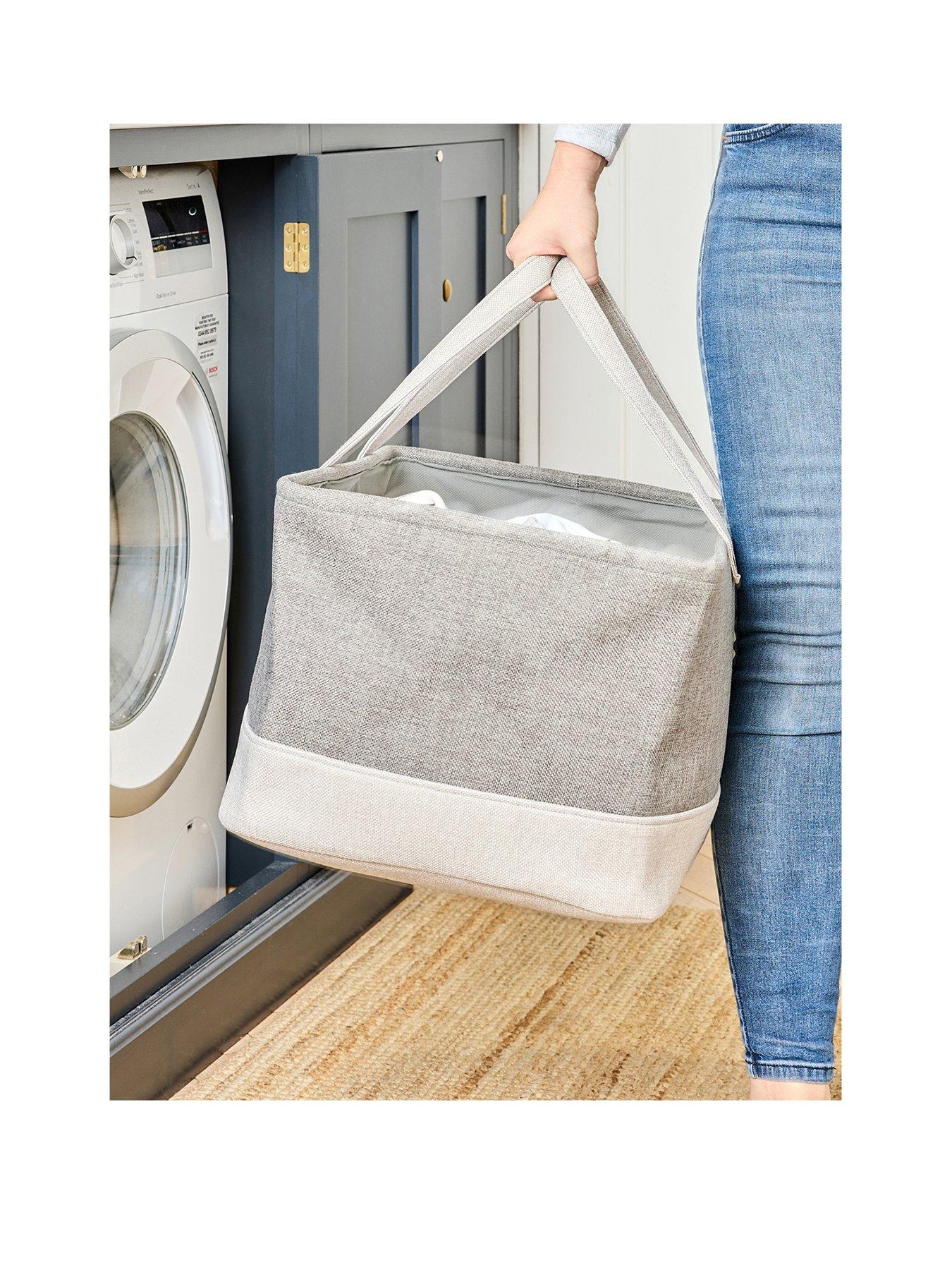 minky-waterproof-laundry-basket-with-handlefront