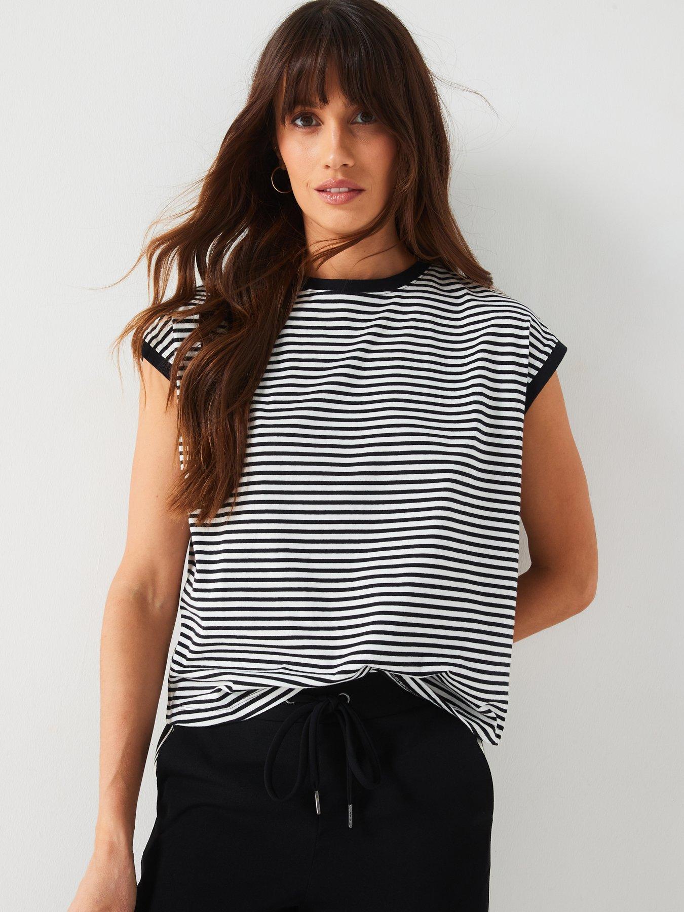 everyday-dropped-shoulder-stripe-t-shirt-blackwhiteoutfit