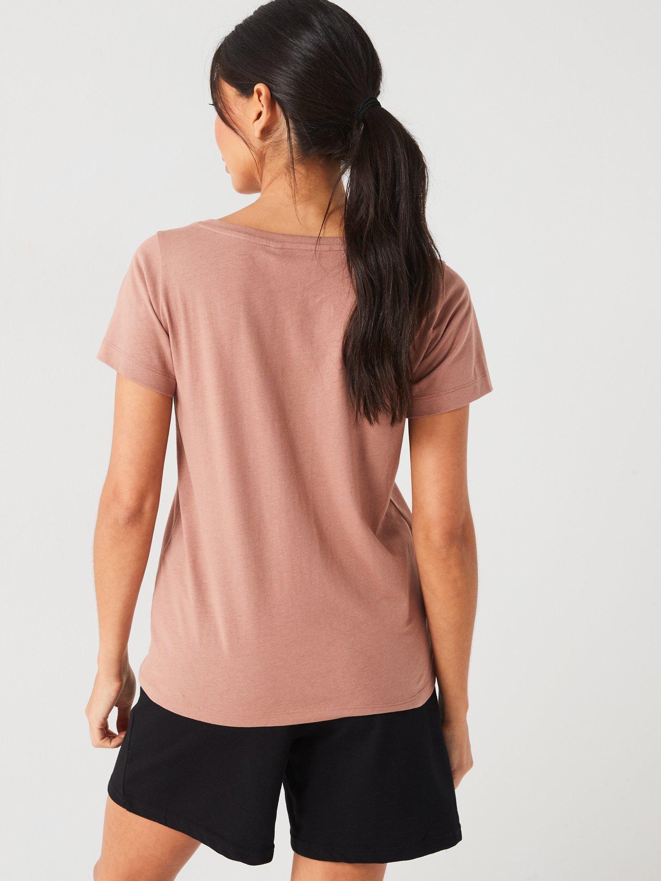 everyday-the-essential-scoop-neck-t-shirt-nudestillFront