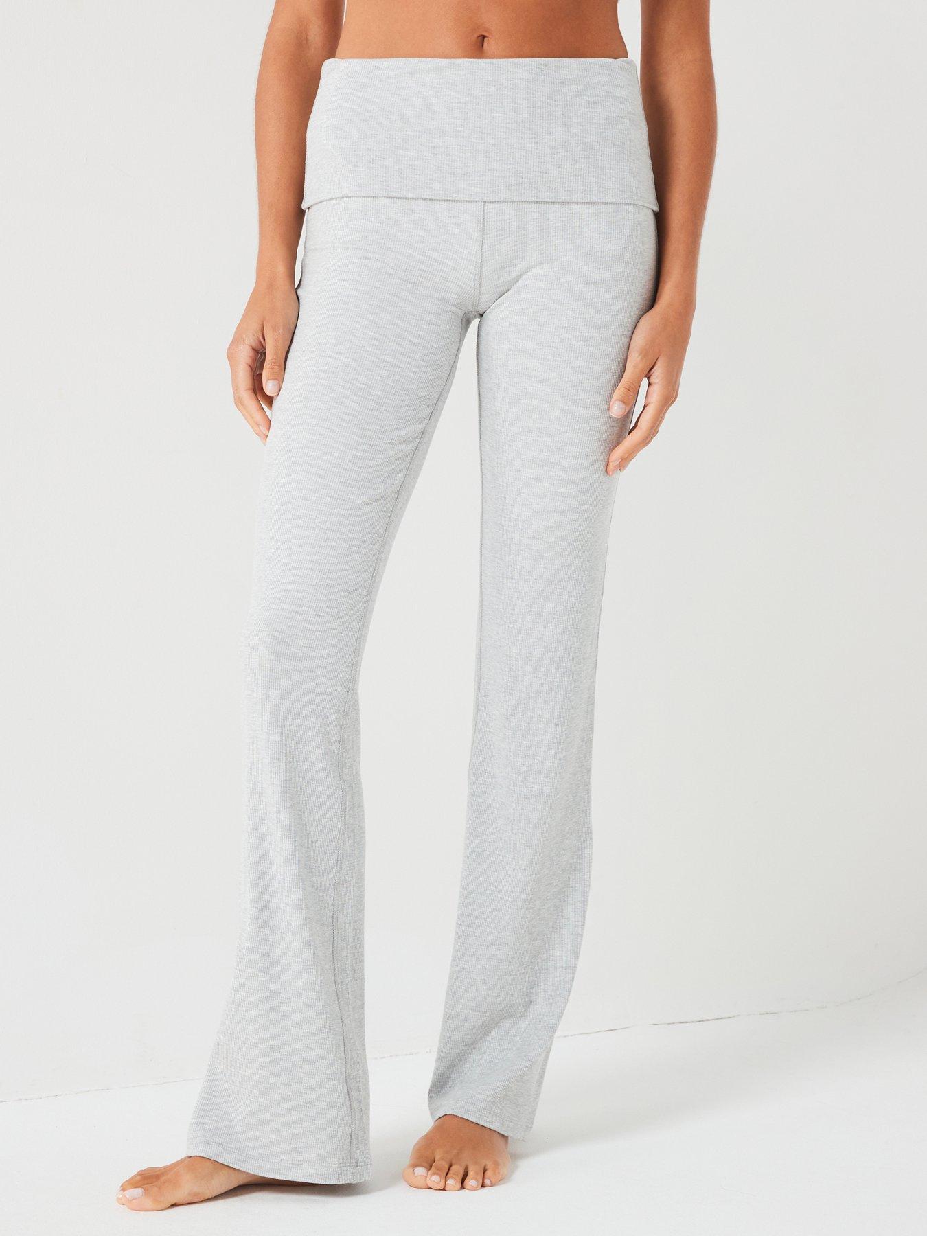 everyday-ribbed-yoga-trouser-greyfront