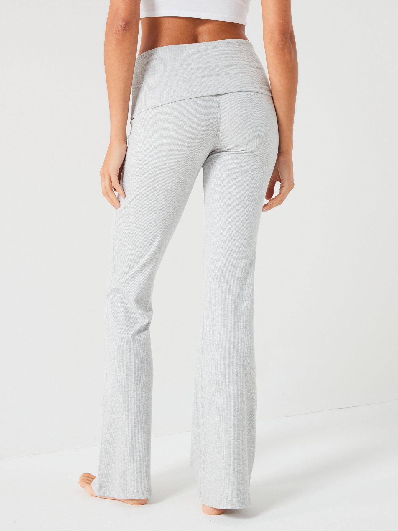 everyday-ribbed-yoga-trouser-greystillFront