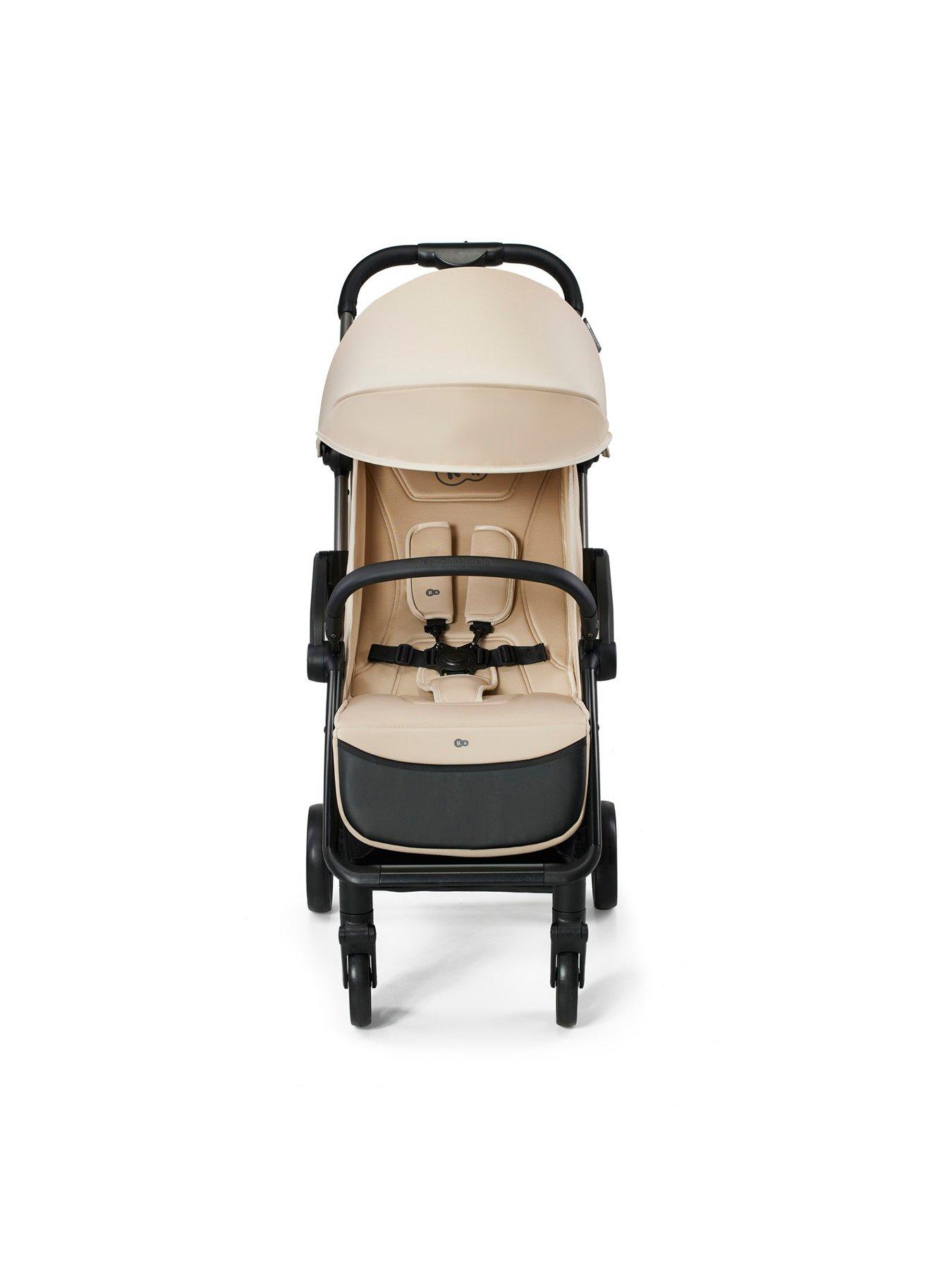 kinderkraft-apino-compact-stroller-dune-beigeoutfit