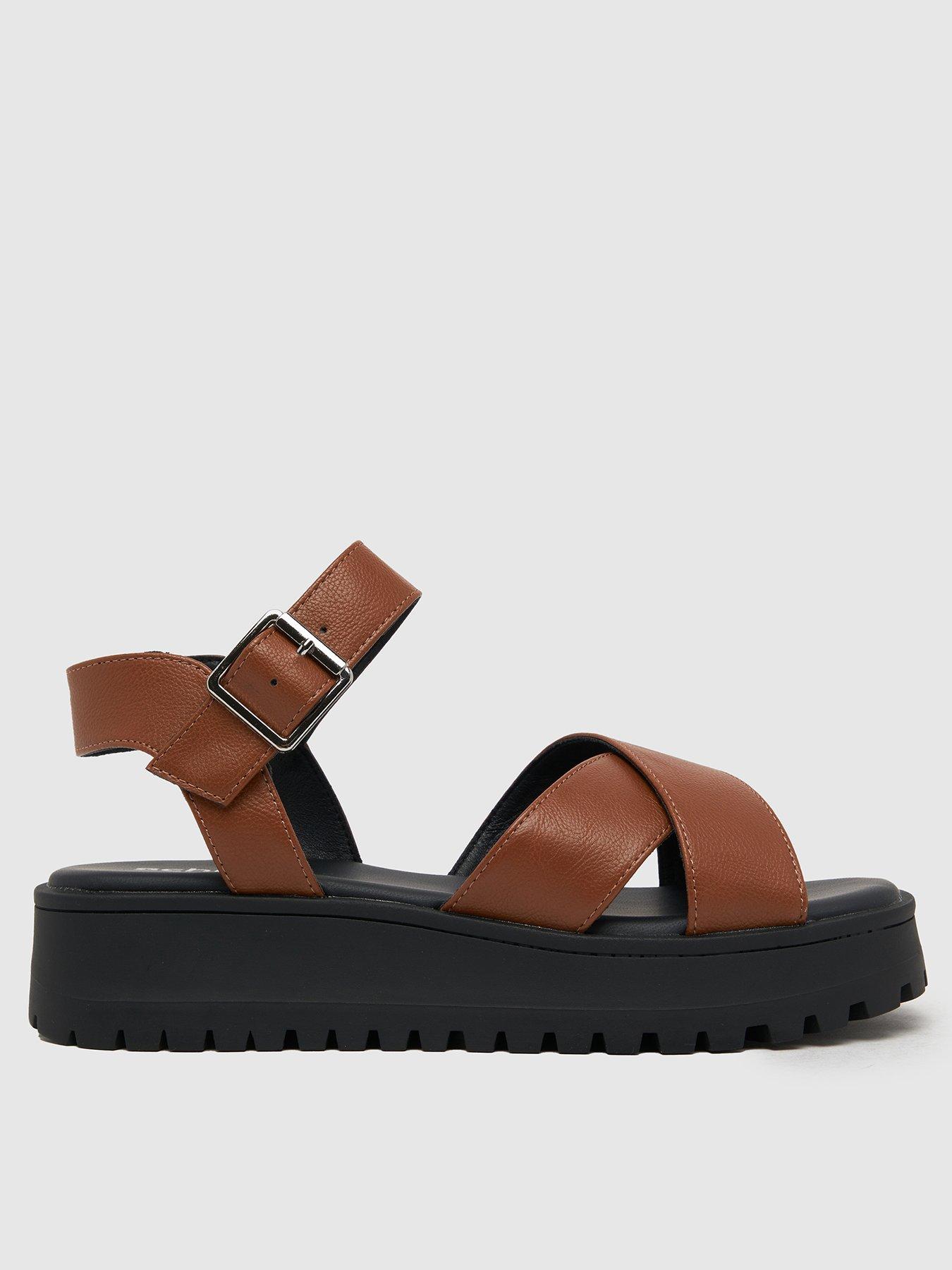 schuh-ec-wide-fitting-tera-cross-strap-chunky-sandals-tan