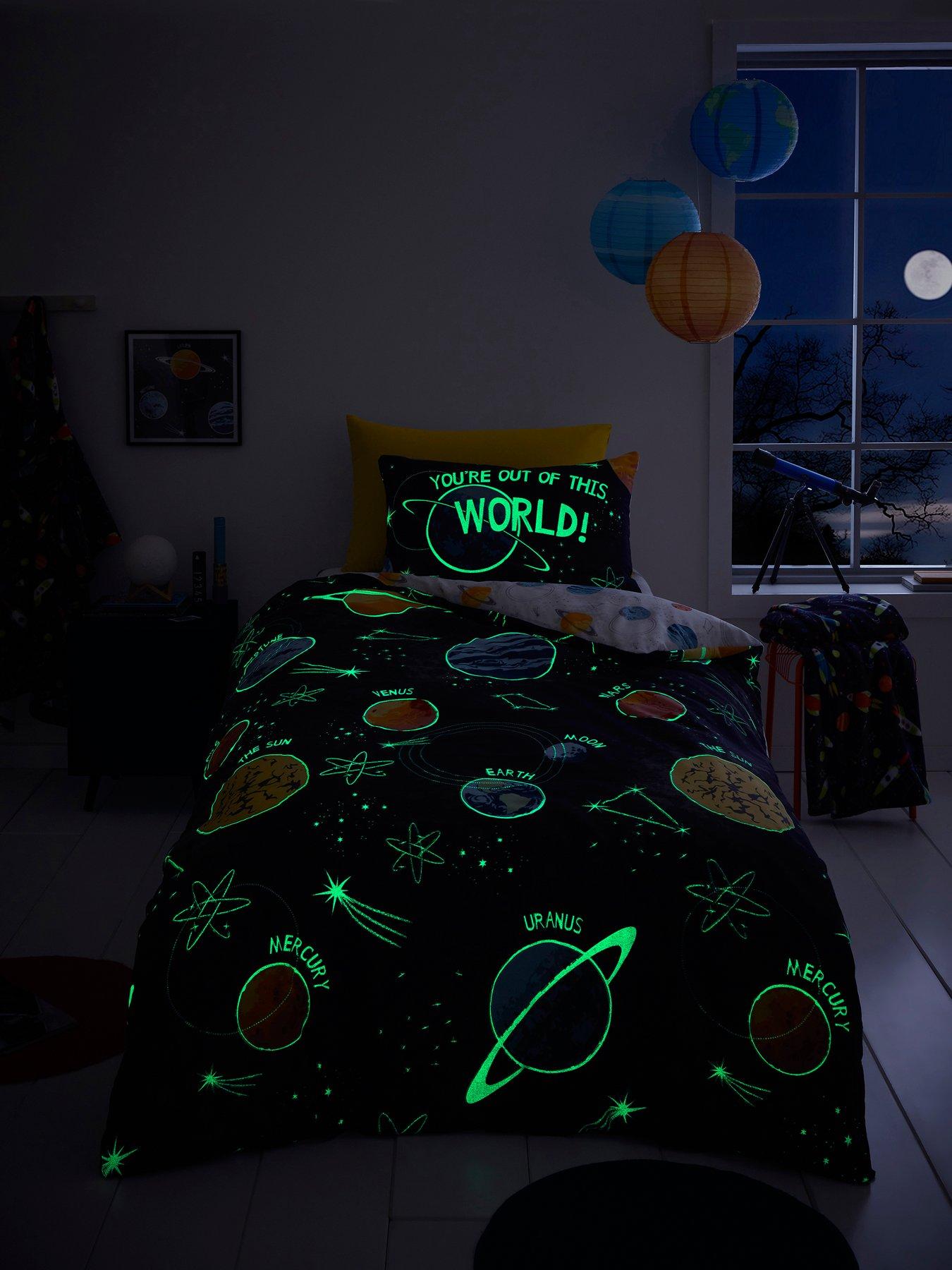 bedlam-outer-space-glow-in-the-dark-duvet-set-multioutfit