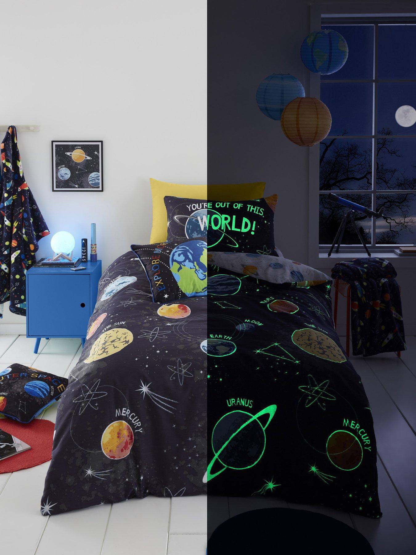 bedlam-outer-space-glow-in-the-dark-duvet-set-multidetail