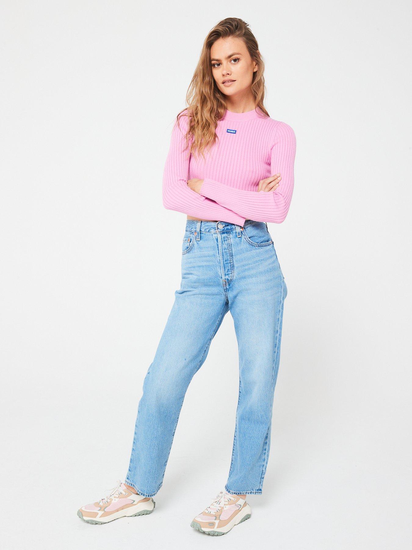 hugo-scoovy-knitted-cropped-top-pinkback