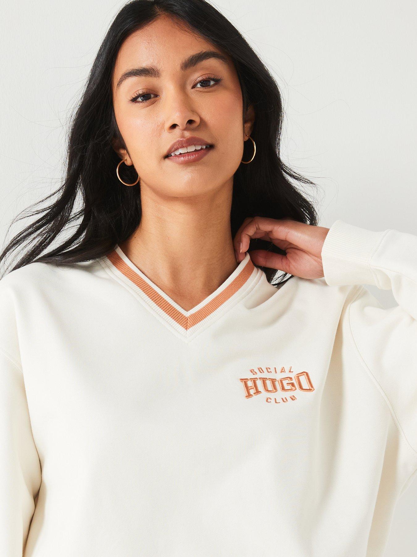 hugo-disunny-collegiate-logo-jumper-whiteoutfit