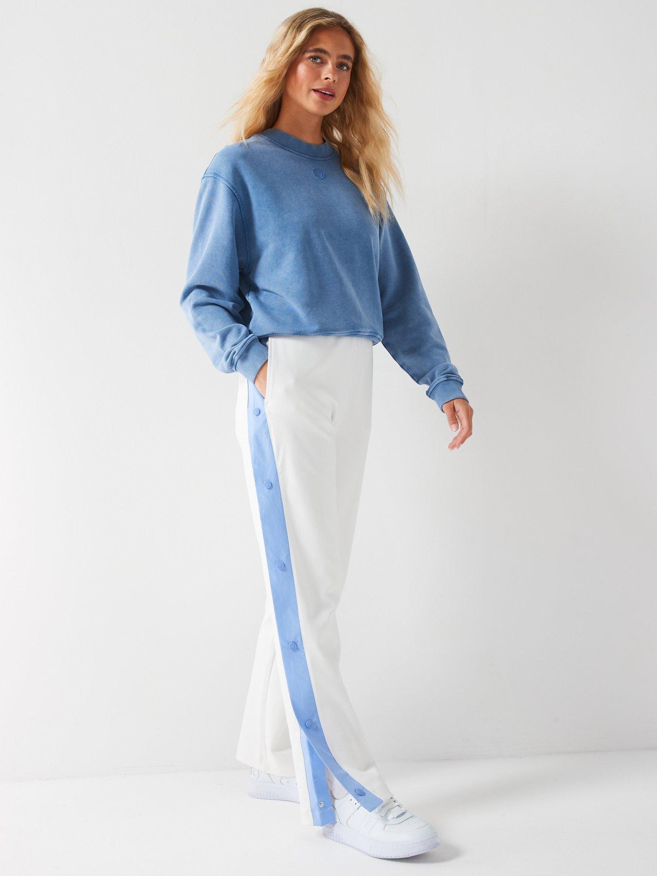 hugo-delessa-relaxed-fit-washed-sweat-blueback