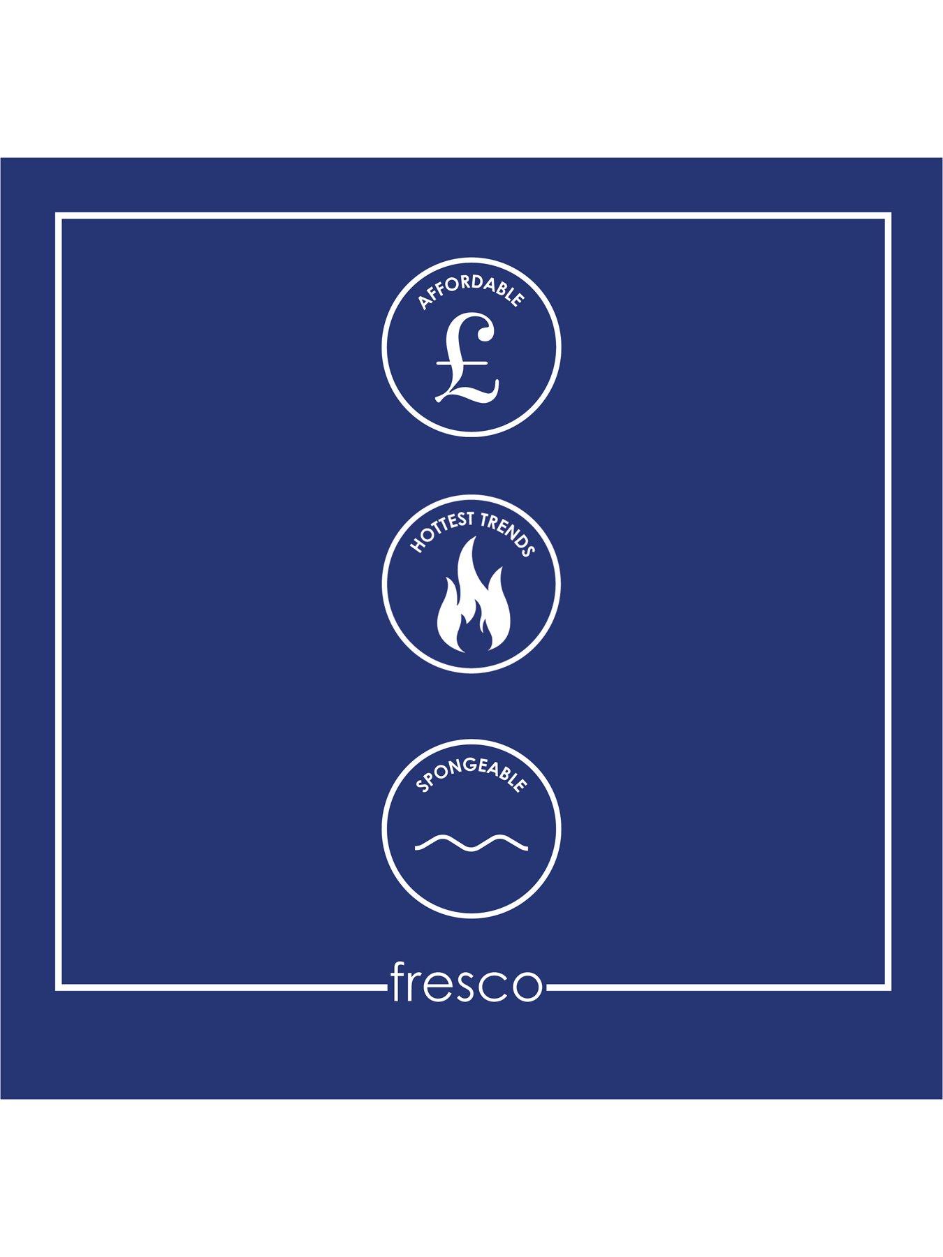 Blue Jasmine & Fern | Virgin Coconut Crème & Wooden Wick main image 0