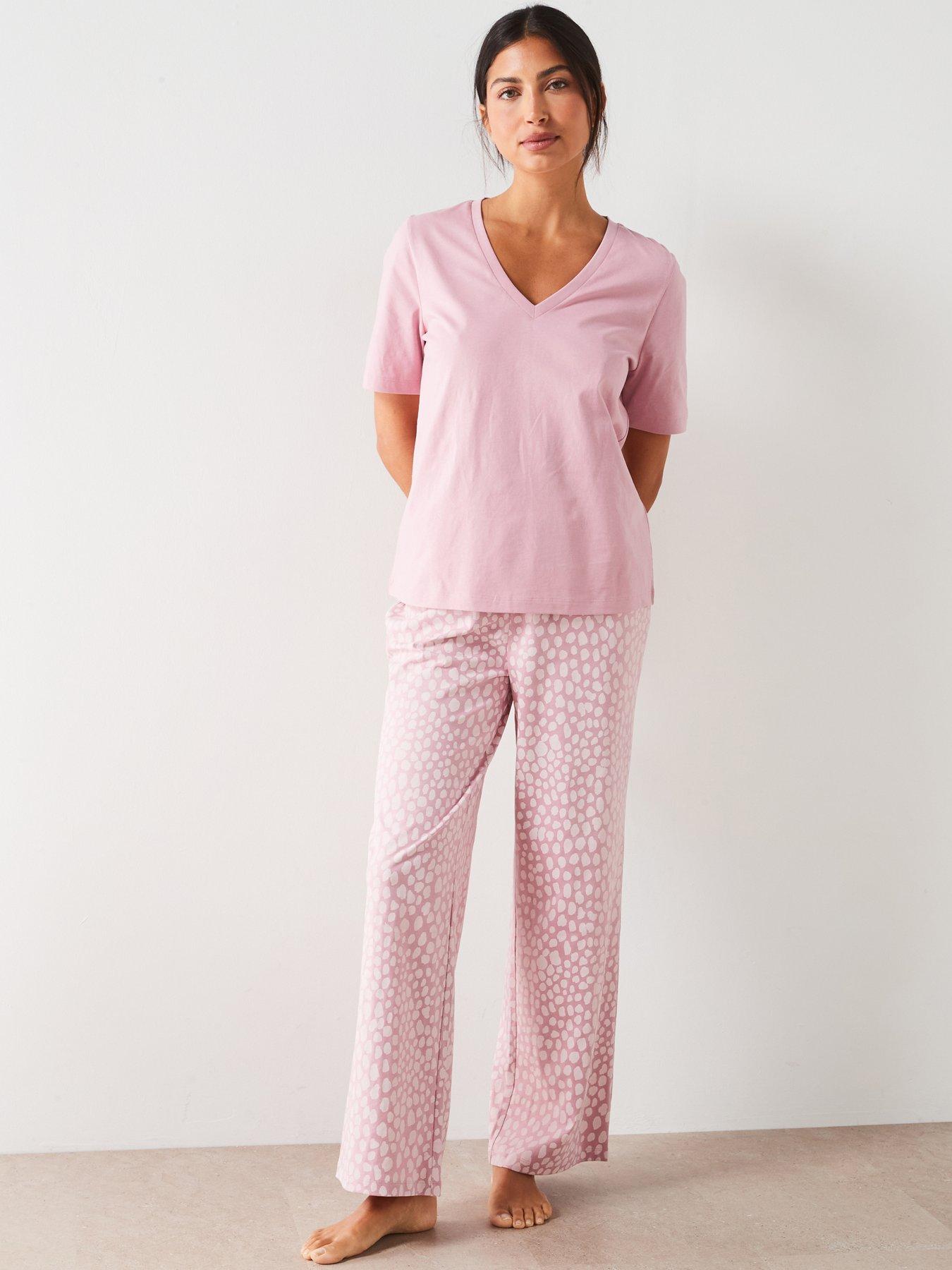 everyday-pink-animal-v-neck-short-sleeve-top-with-wide-leg-pj-set