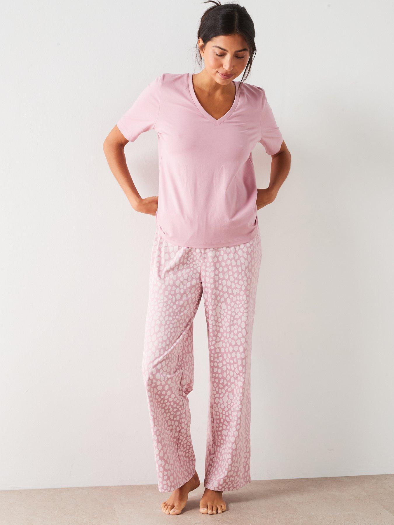 everyday-pink-animal-v-neck-short-sleeve-top-with-wide-leg-pj-setback