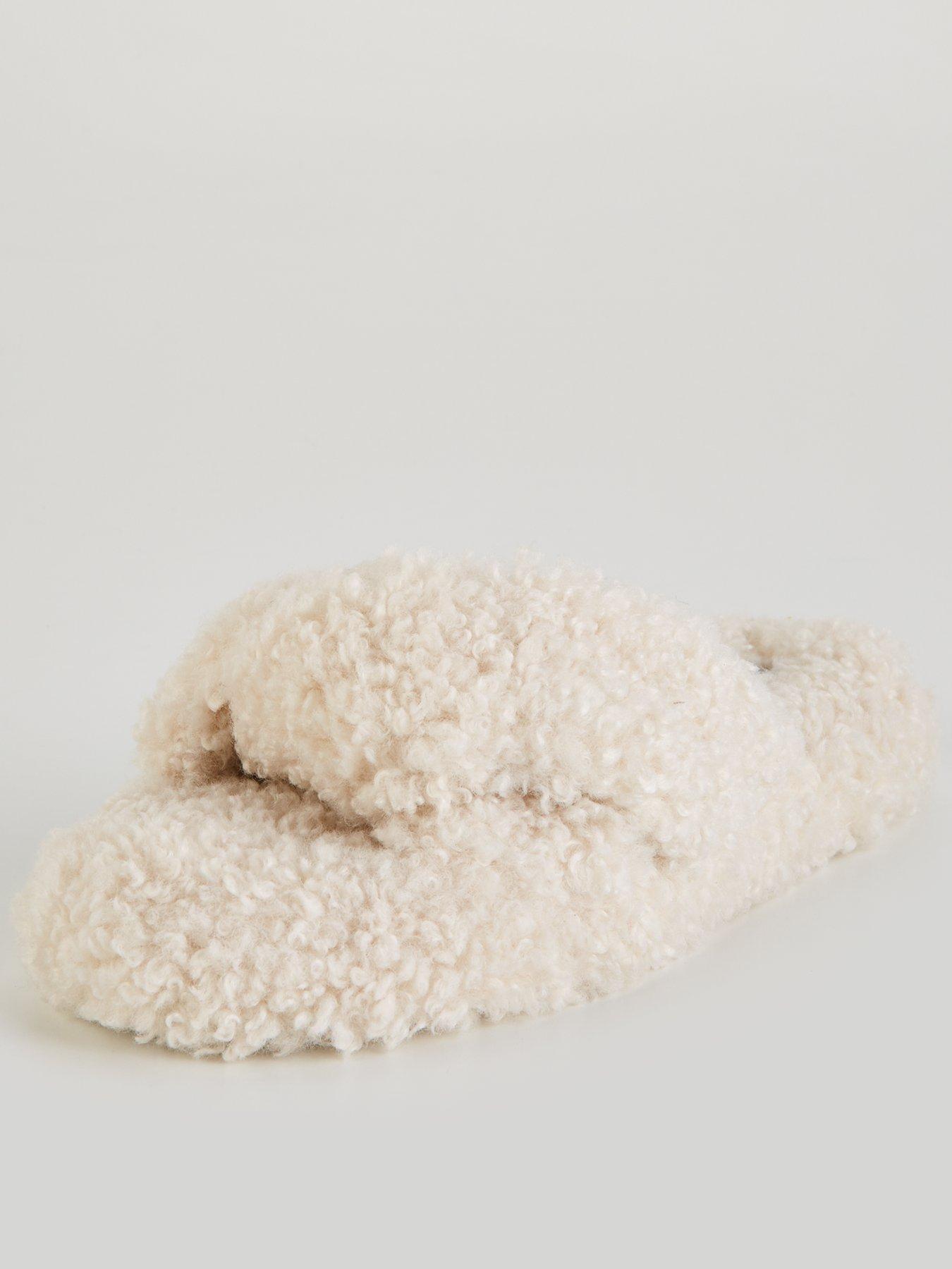 everyday-borg-cross-slider-slipper-cream