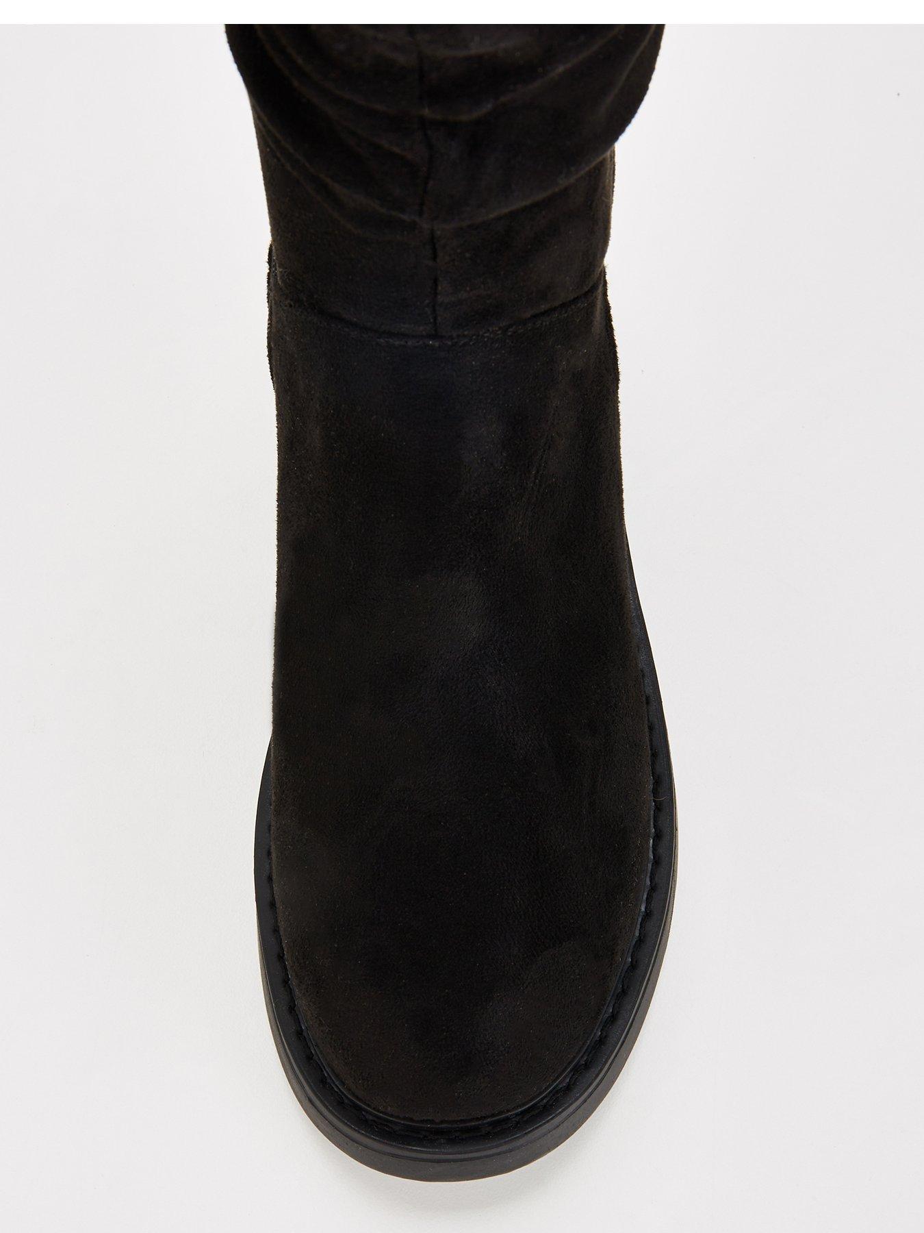 everyday-extra-wide-fit-comfort-slouch-knee-boot-with-wider-fitting-calf-blackoutfit