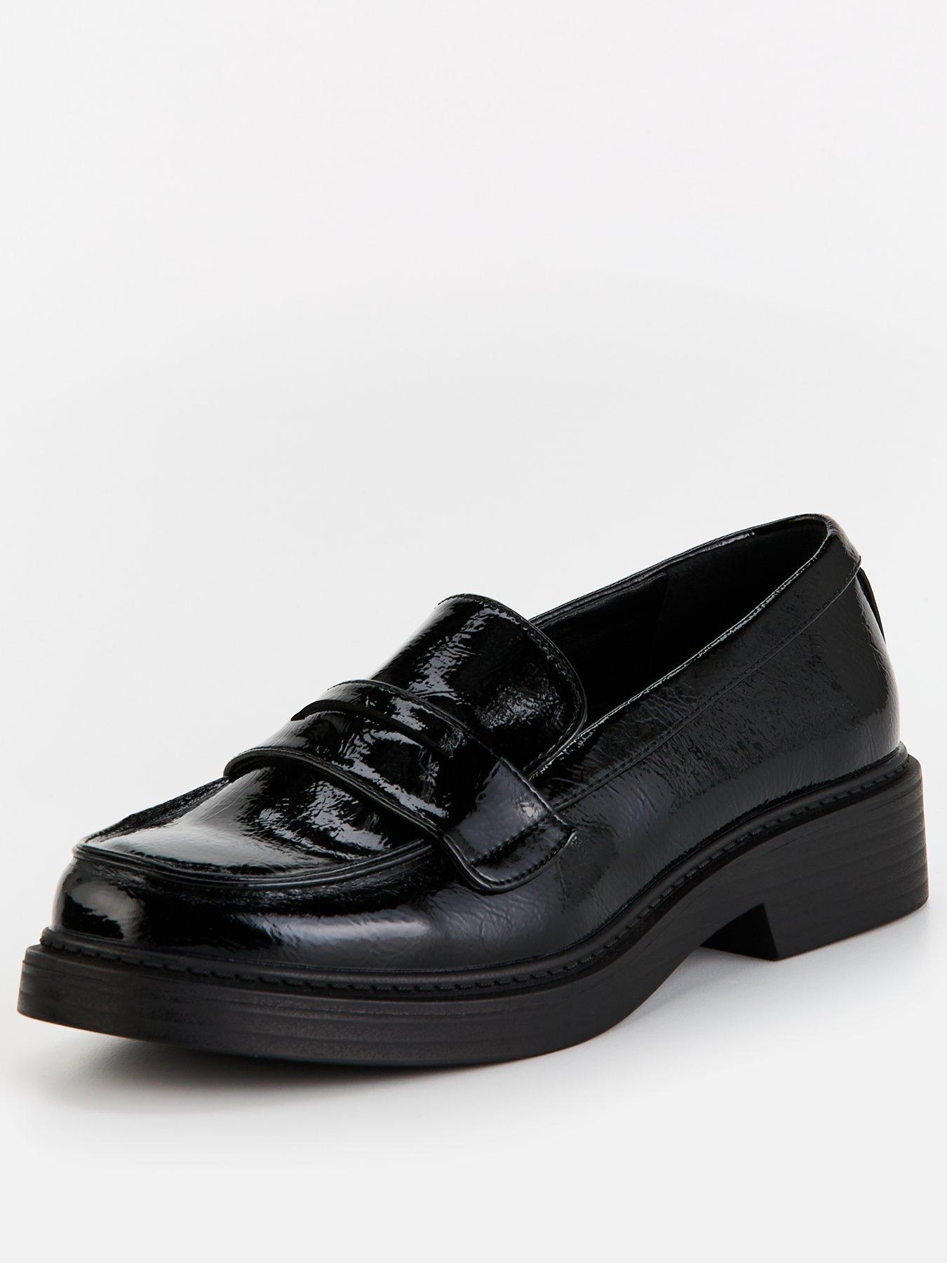 everyday-wide-fit-loafer-blackstillFront