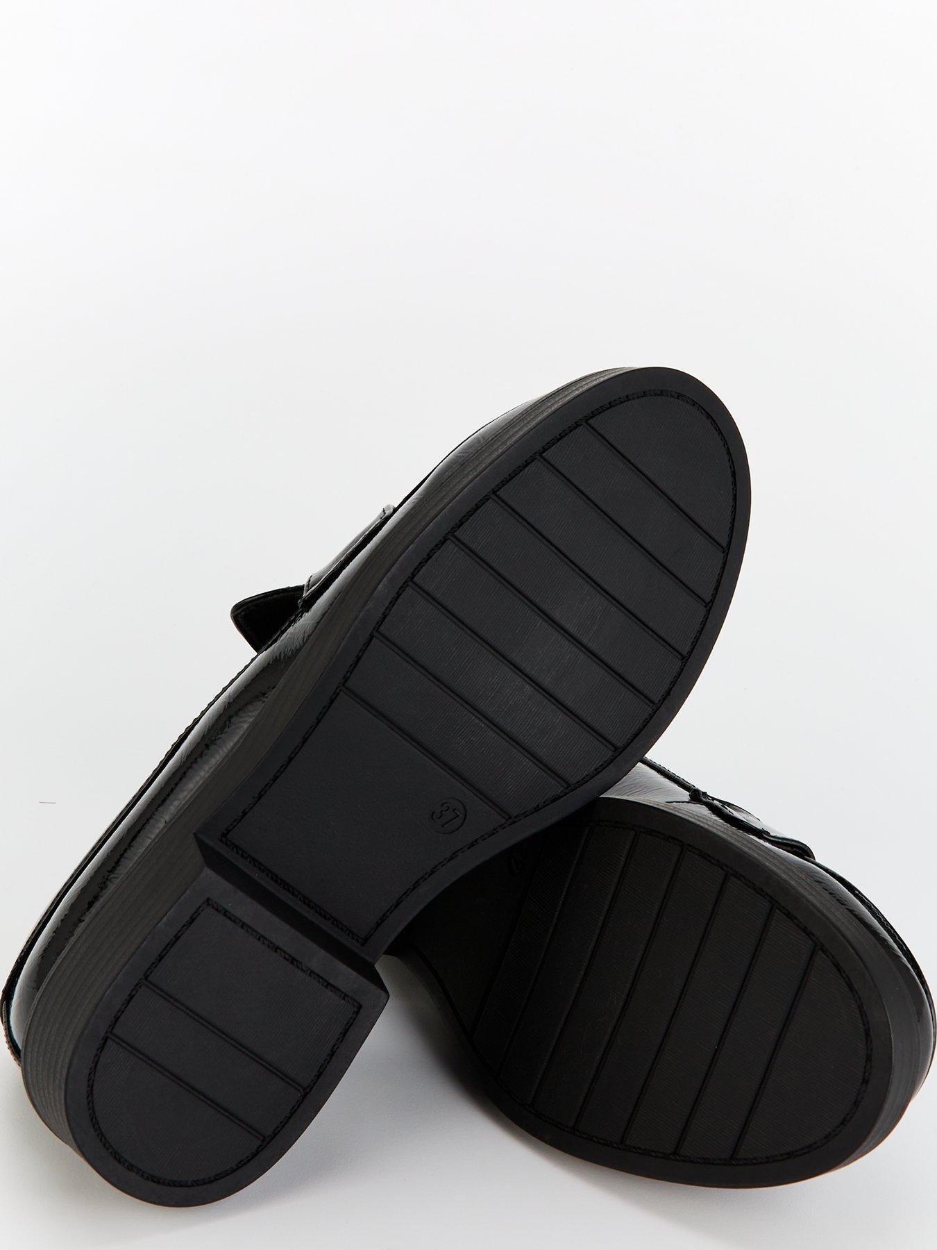 everyday-wide-fit-loafer-blackdetail