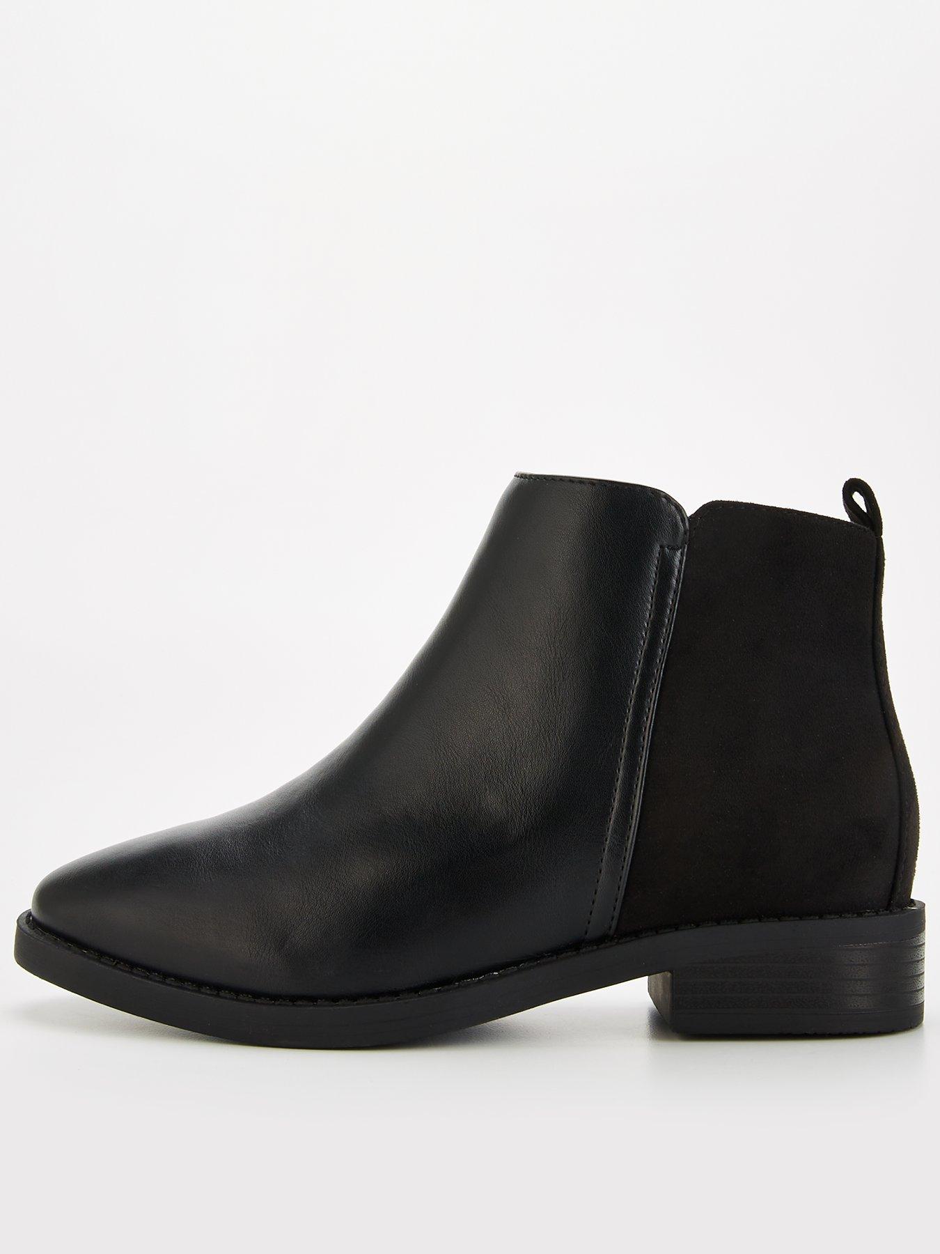 everyday-extra-wide-fit-flat-ankle-boot-blackfront