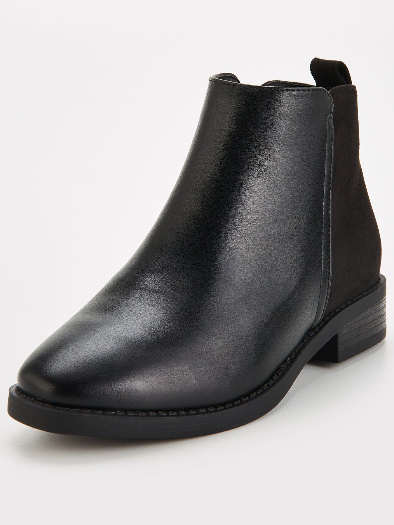 everyday-extra-wide-fit-flat-ankle-boot-blackstillFront