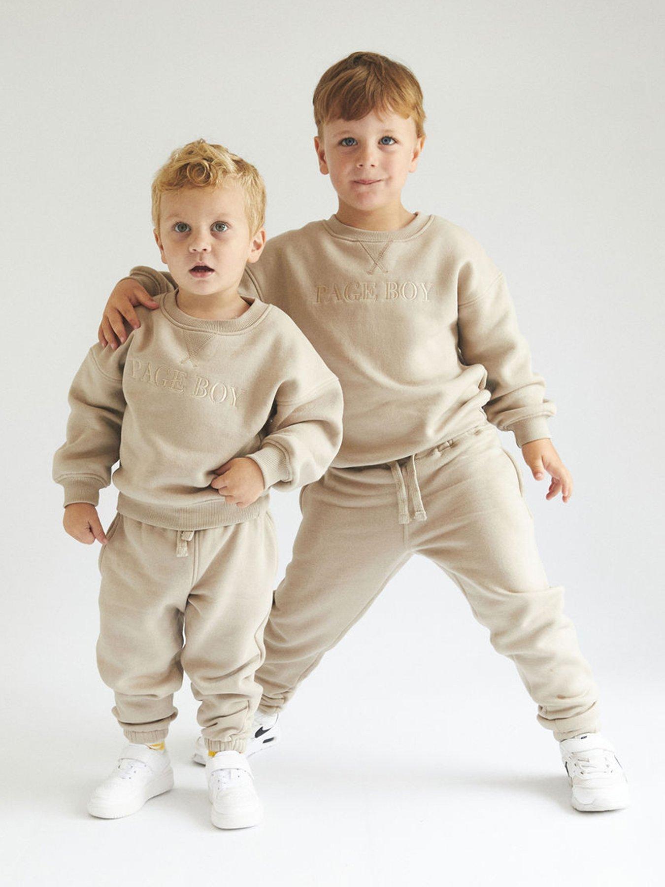 six-stories-infant-page-boy-sweat-set-stonedetail