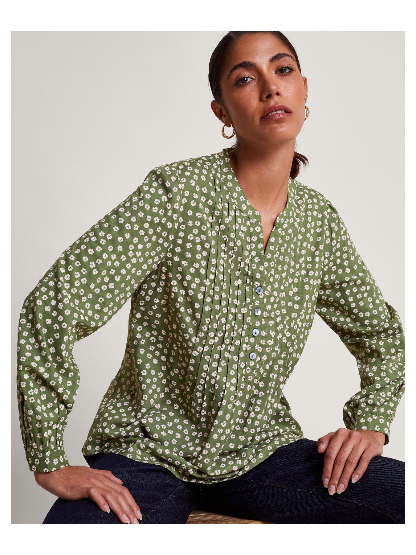 monsoon-sancha-flower-top-greendetail