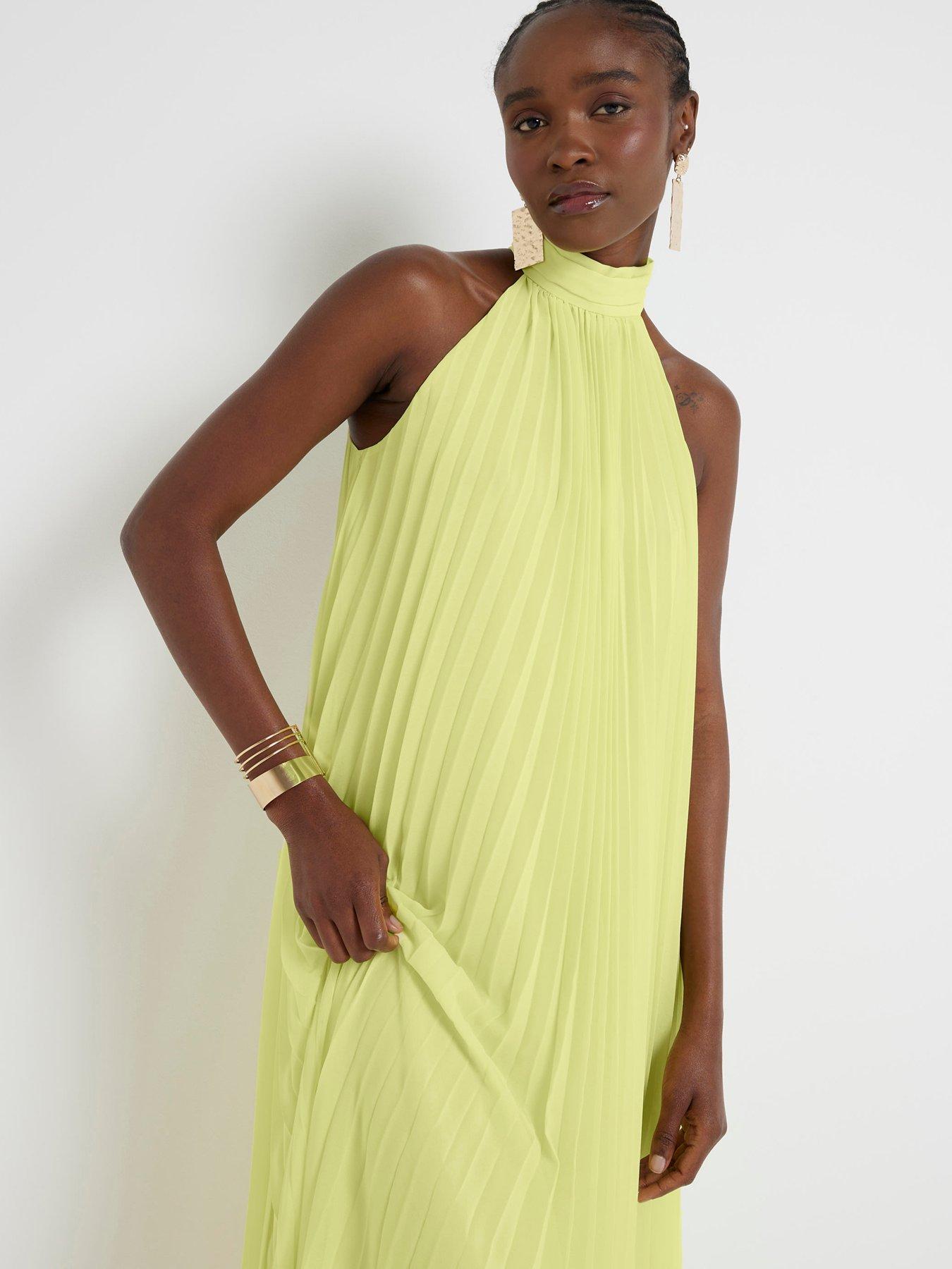 river-island-pleated-maxi-dress-yellowoutfit