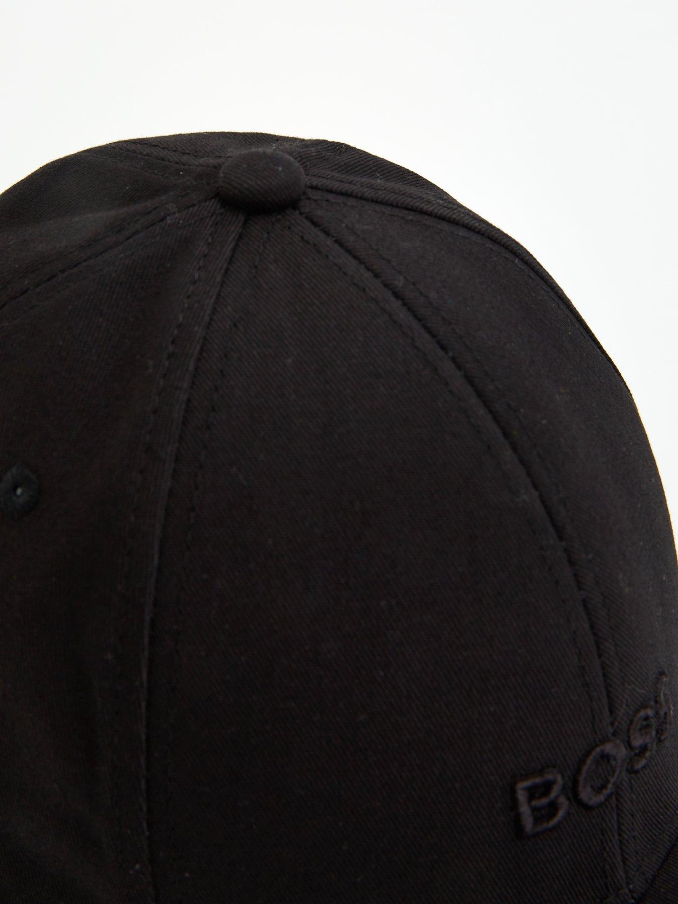 boss-ari-logo-cap-blackoutfit