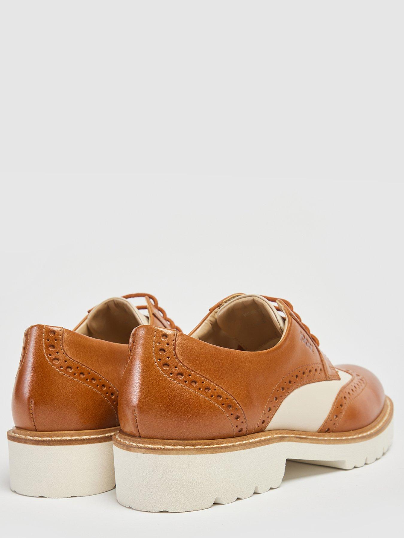 pod-pod-kortney-tan-brogueoutfit