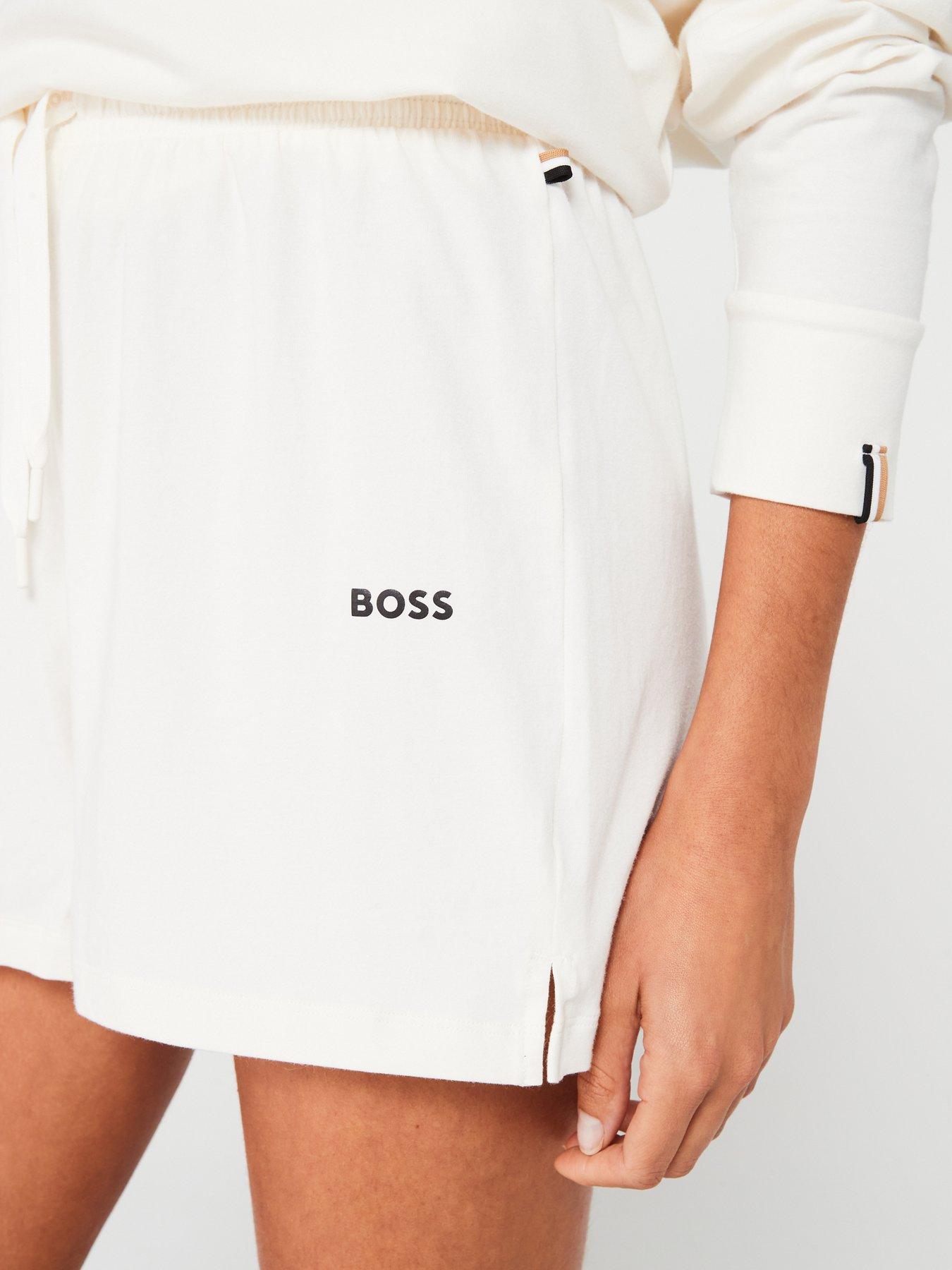 boss-logo-tie-waist-short-whiteoutfit