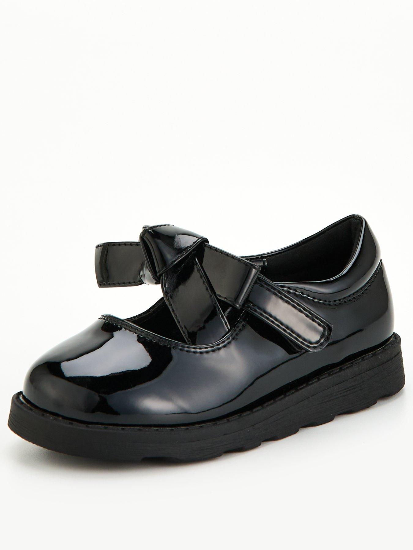 v-by-very-younger-girls-patent-mary-jane-bow-shoe-blackstillFront