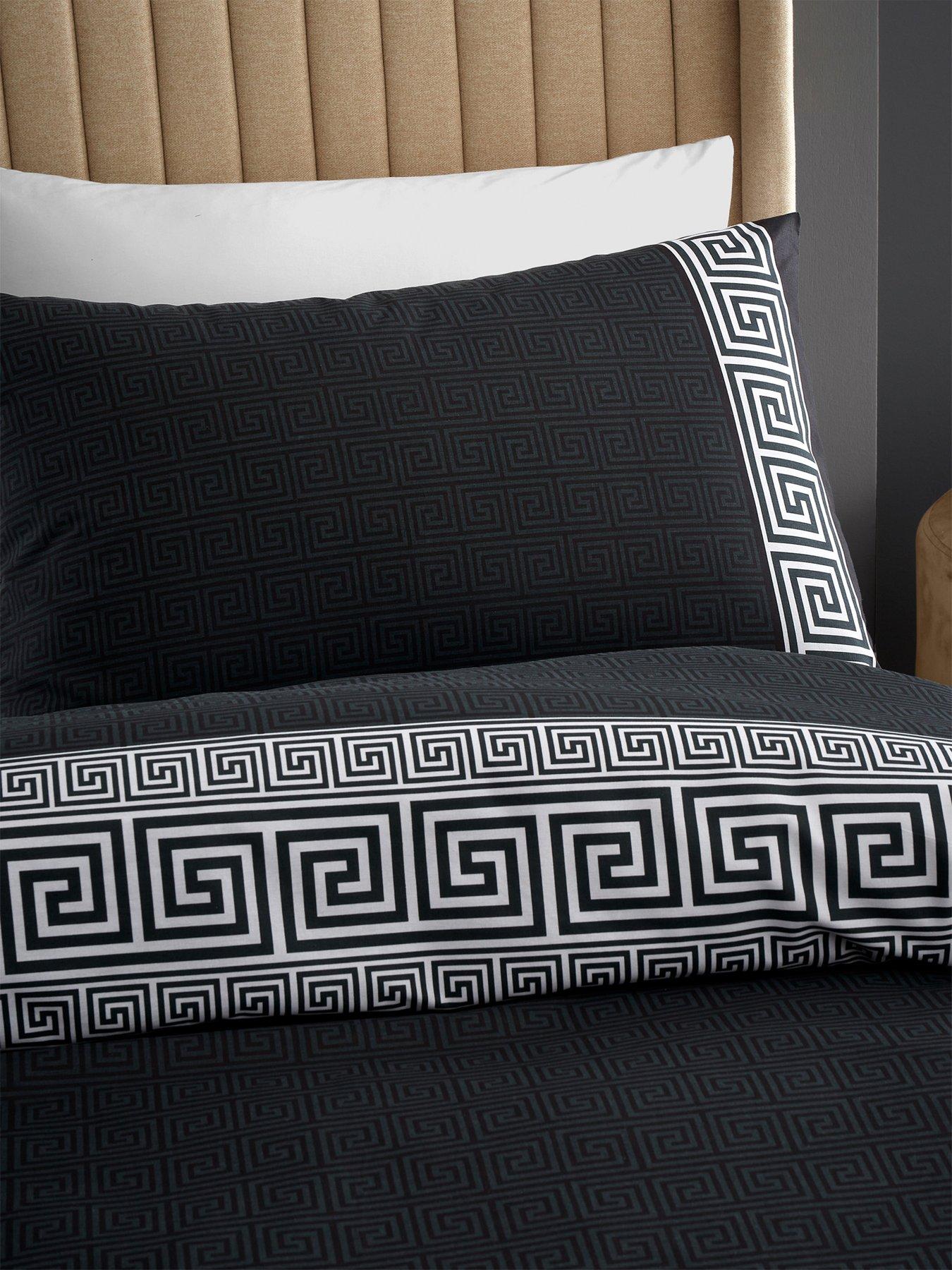 catherine-lansfield-artemis-greek-key-duvet-cover-set-blackoutfit