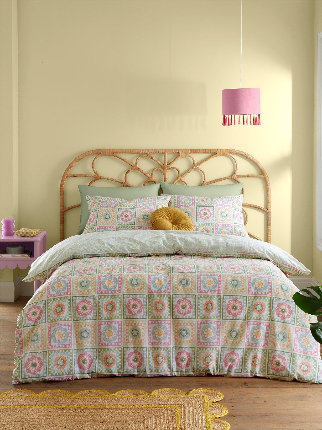 catherine-lansfield-crochet-print-duvet-cover-set