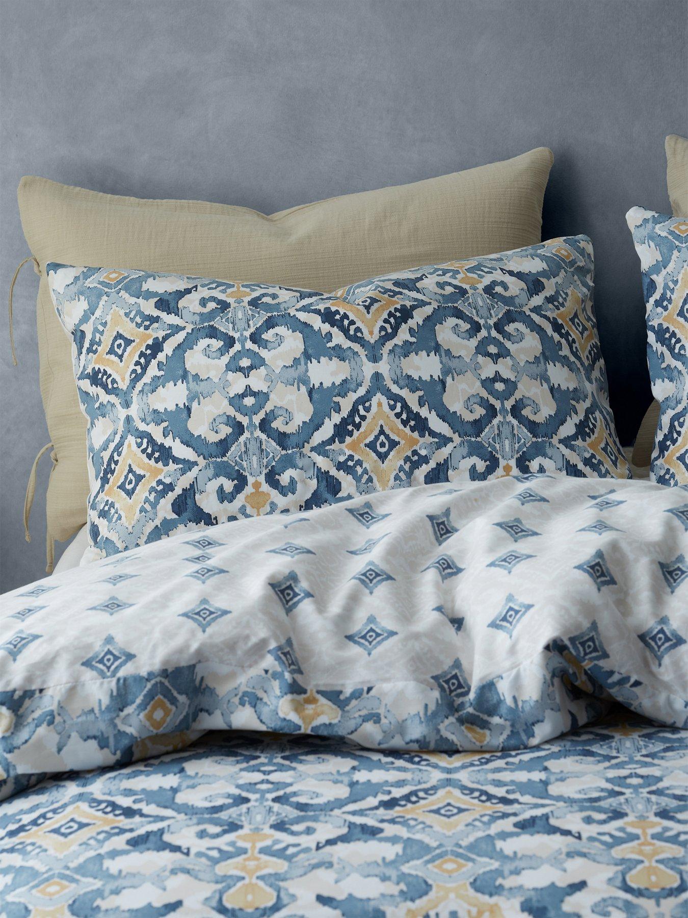 pineapple-elephant-inara-ikat-duvet-cover-setoutfit