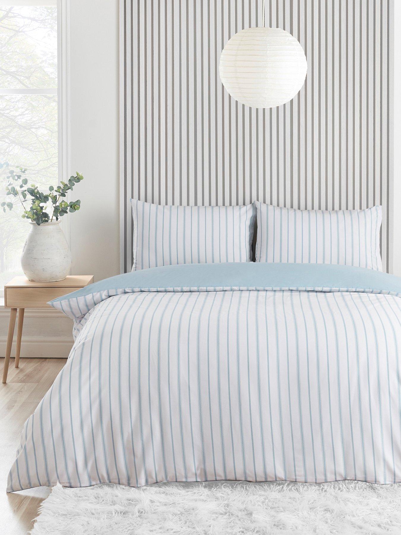 Image 3 of 5 of Catherine Lansfield Meadowsweet Floral Duvet Cover Set