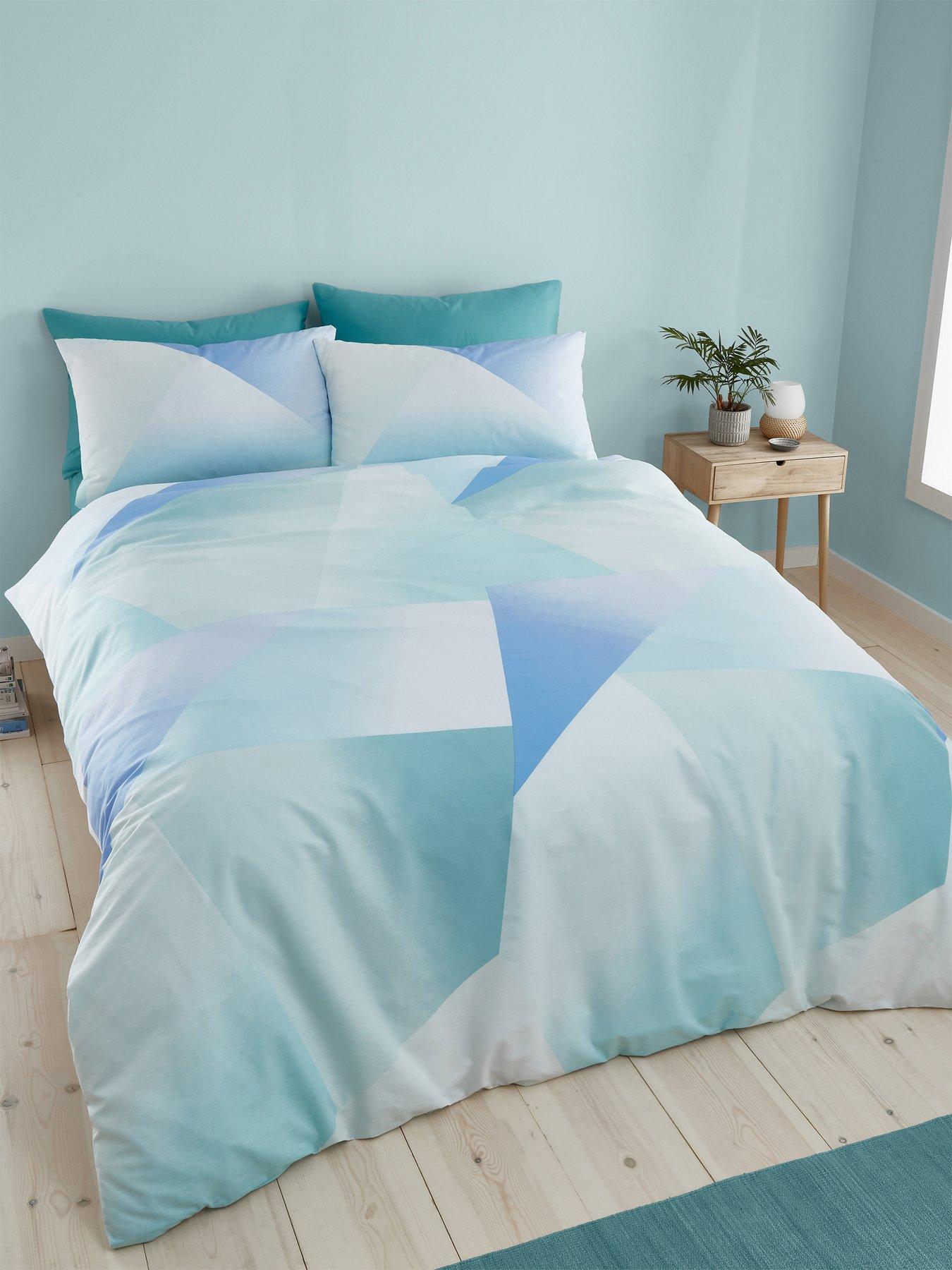 catherine-lansfield-ombre-larsson-geo-duvet-cover-set-in-blue