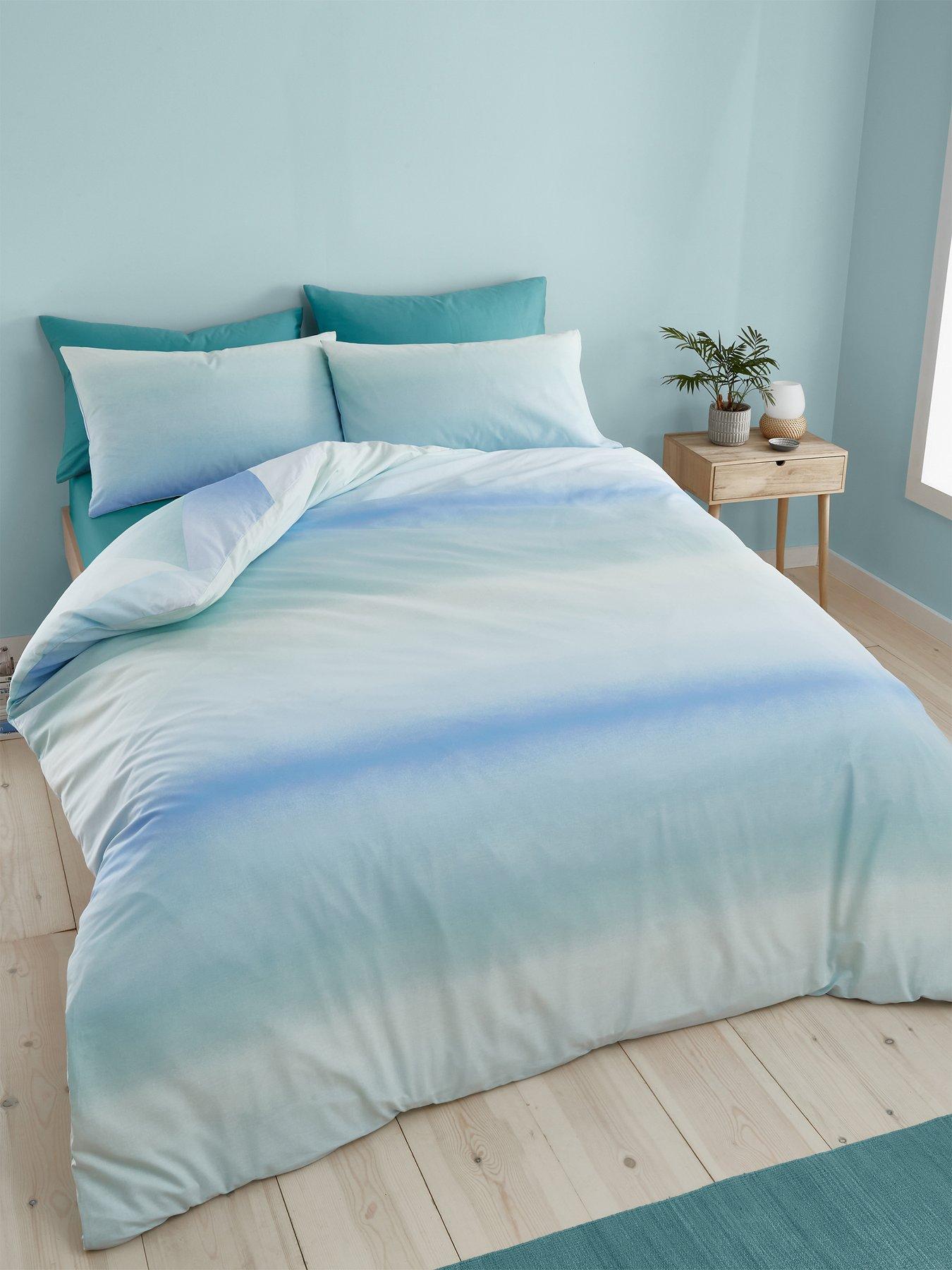 catherine-lansfield-ombre-larsson-geo-duvet-cover-set-in-blueback