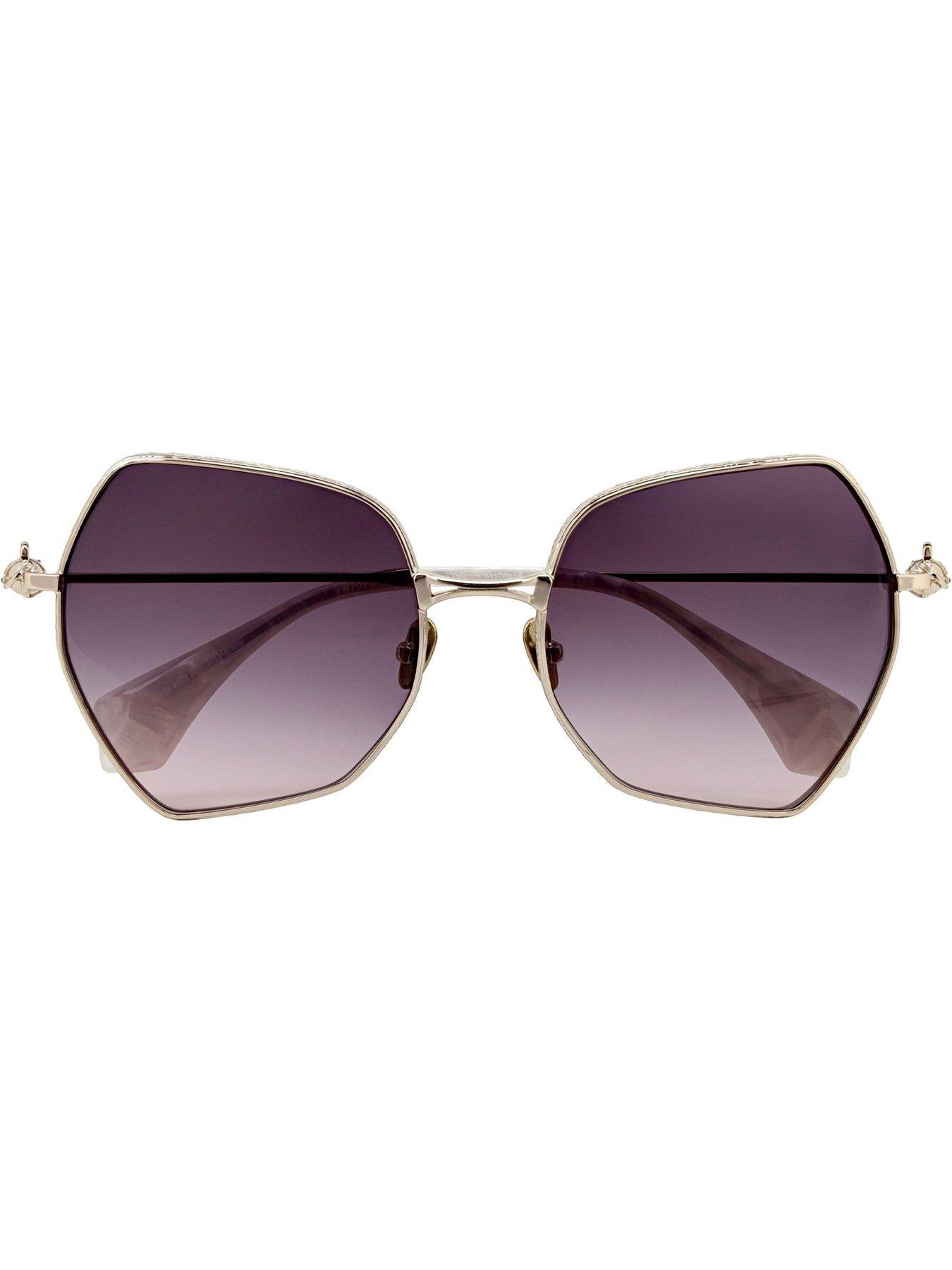 vivienne-westwood-shiny-gold-sunglassesoutfit