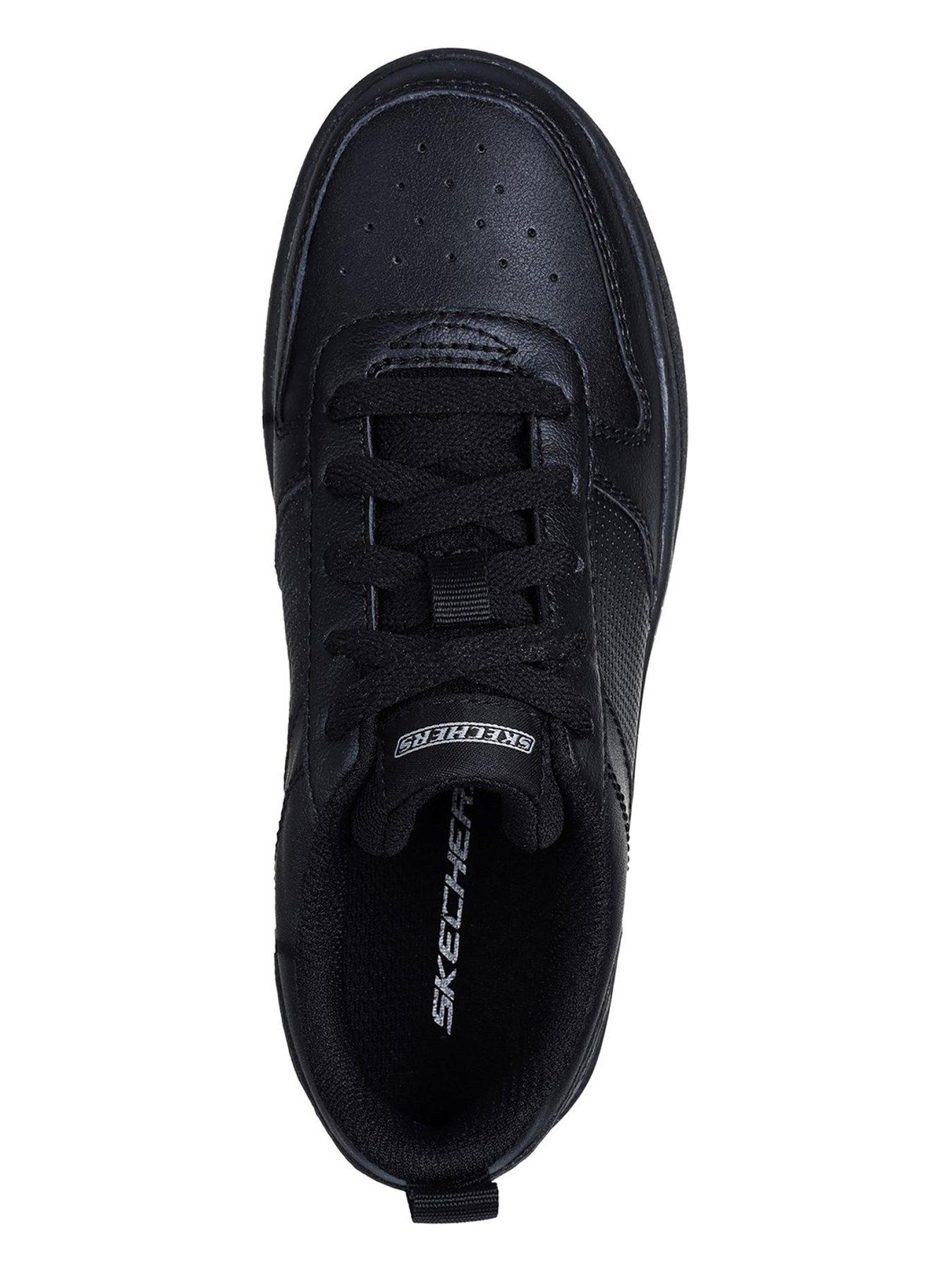 skechers-smooth-street-trainer-blackoutfit