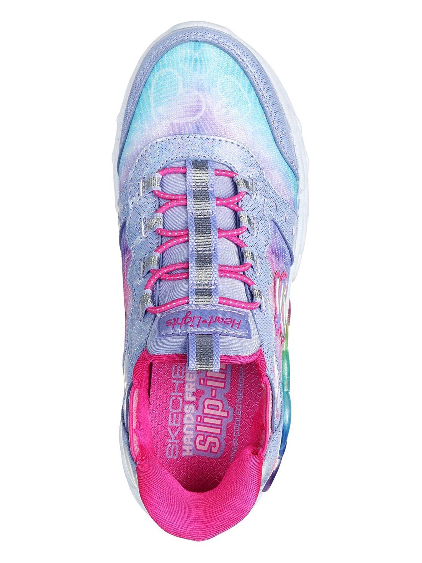 skechers-skechers-girls-infinite-heart-lighted-slip-in-traineroutfit