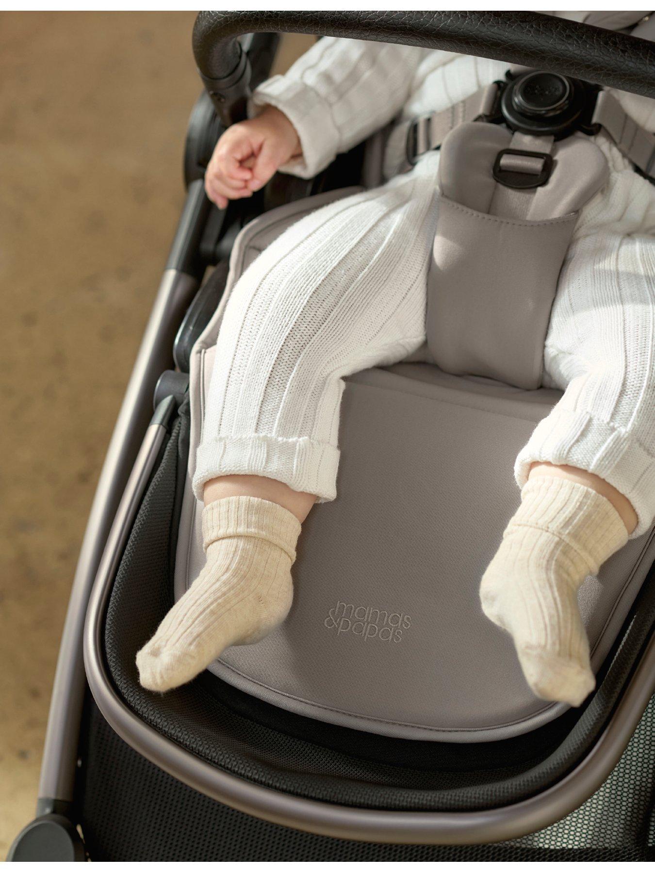 mamas-papas-ocarro-studio-essentia-kit-inc-pushchair-carrycot-adaptors-cupholder-bag-footmuff-blanketdetail