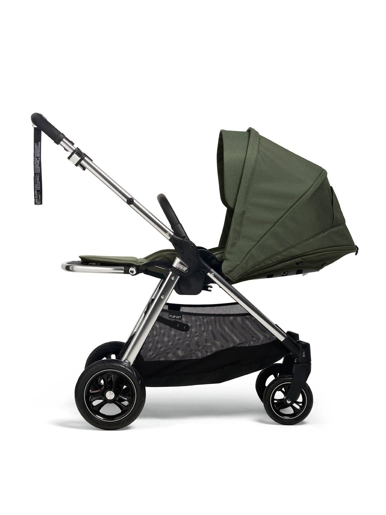 mamas-papas-flip-xt3-juniper-complete-kit-inc-pushchair-carrycot-adaptors-cupholder-bag-footmuff-cloud-g-isofix-baseback