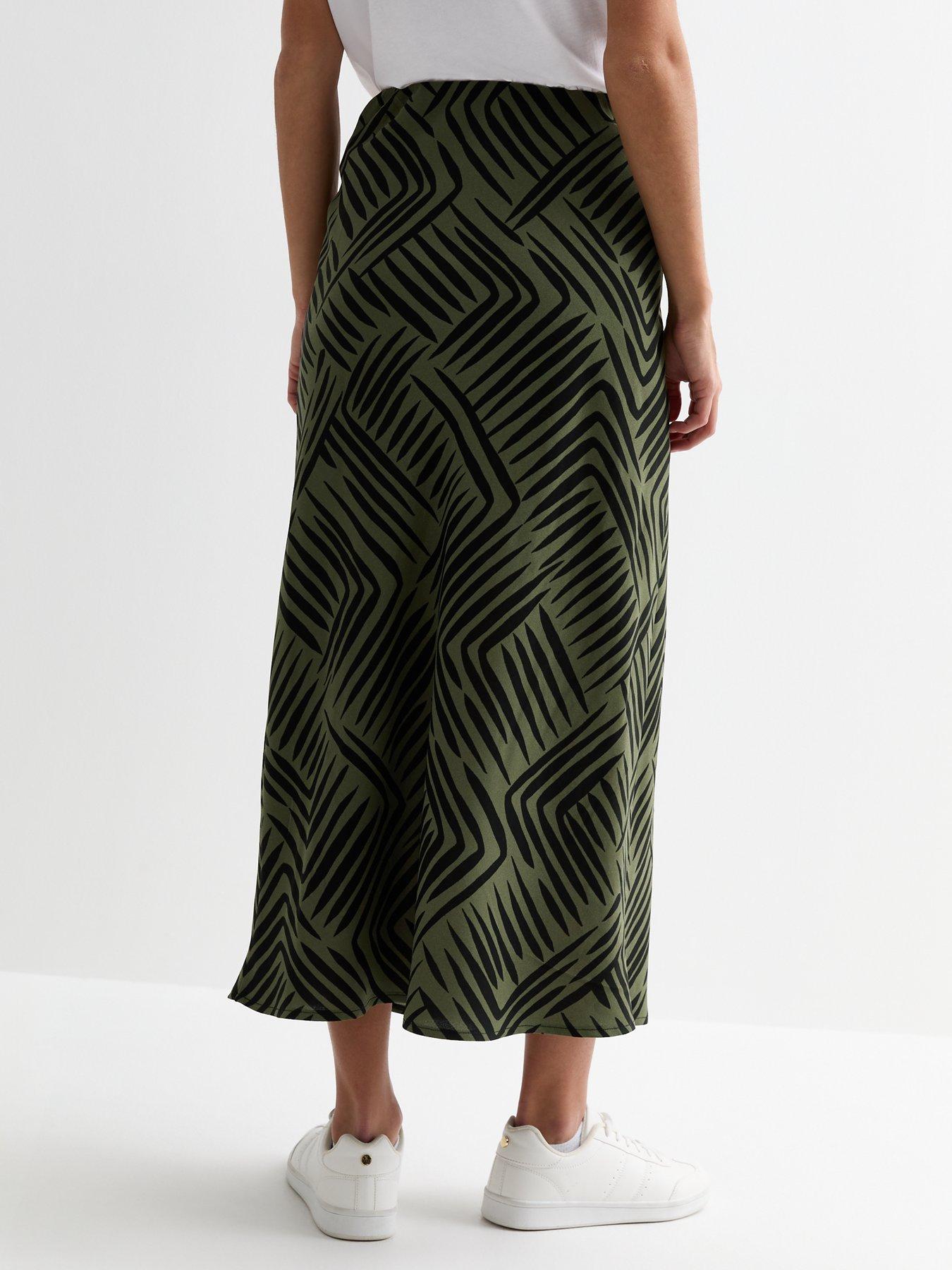 new-look-khaki-mark-making-midi-skirtstillFront