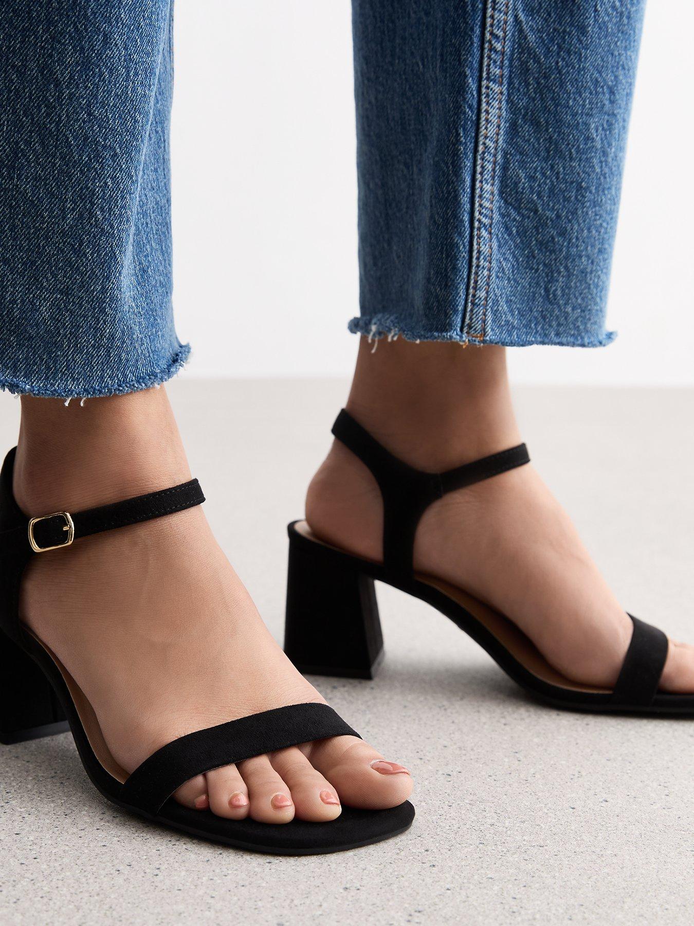 new-look-block-heel-sandals-blackstillFront