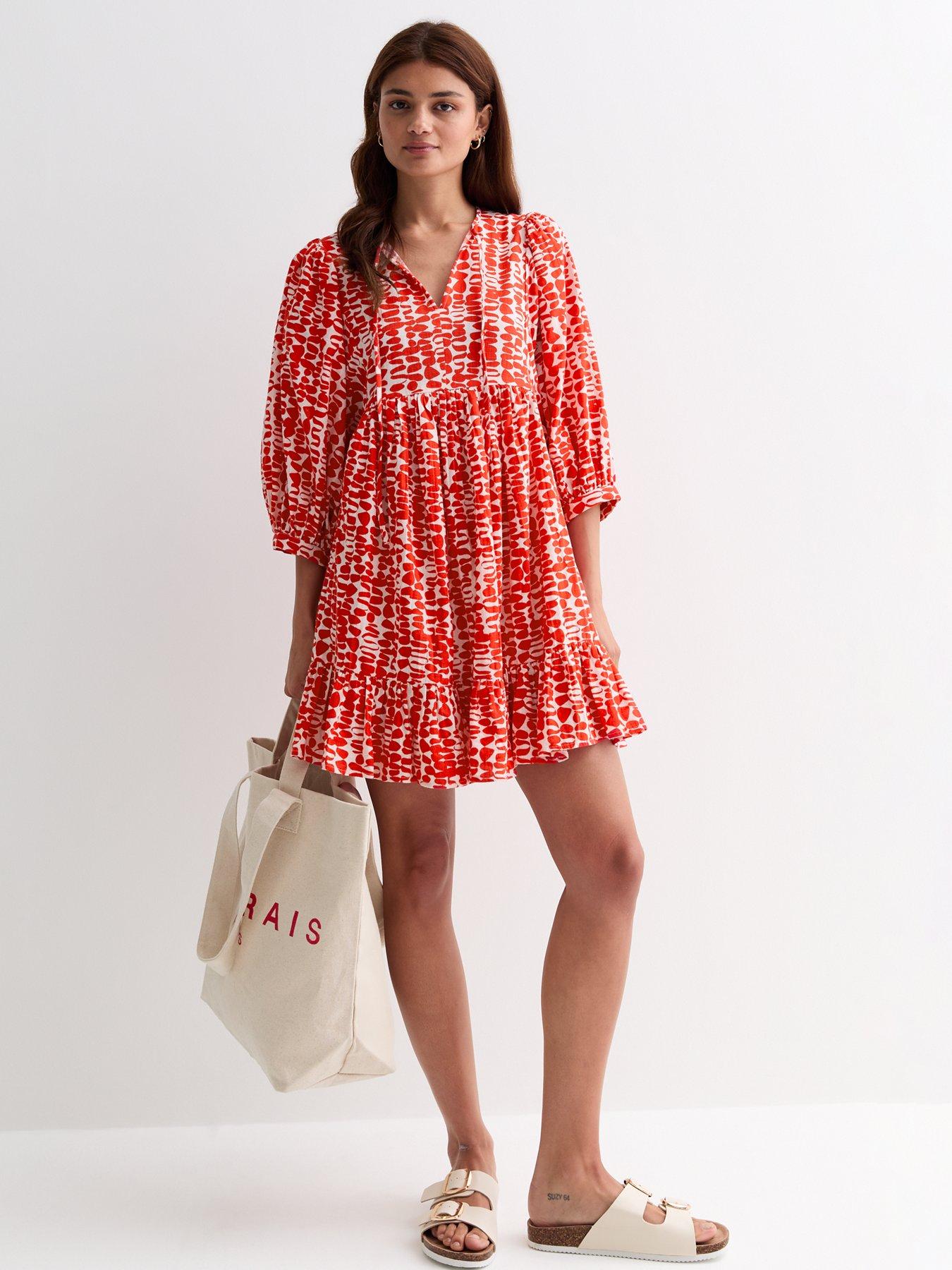 new-look-red-abstract-print-tiered-mini-smock-dress