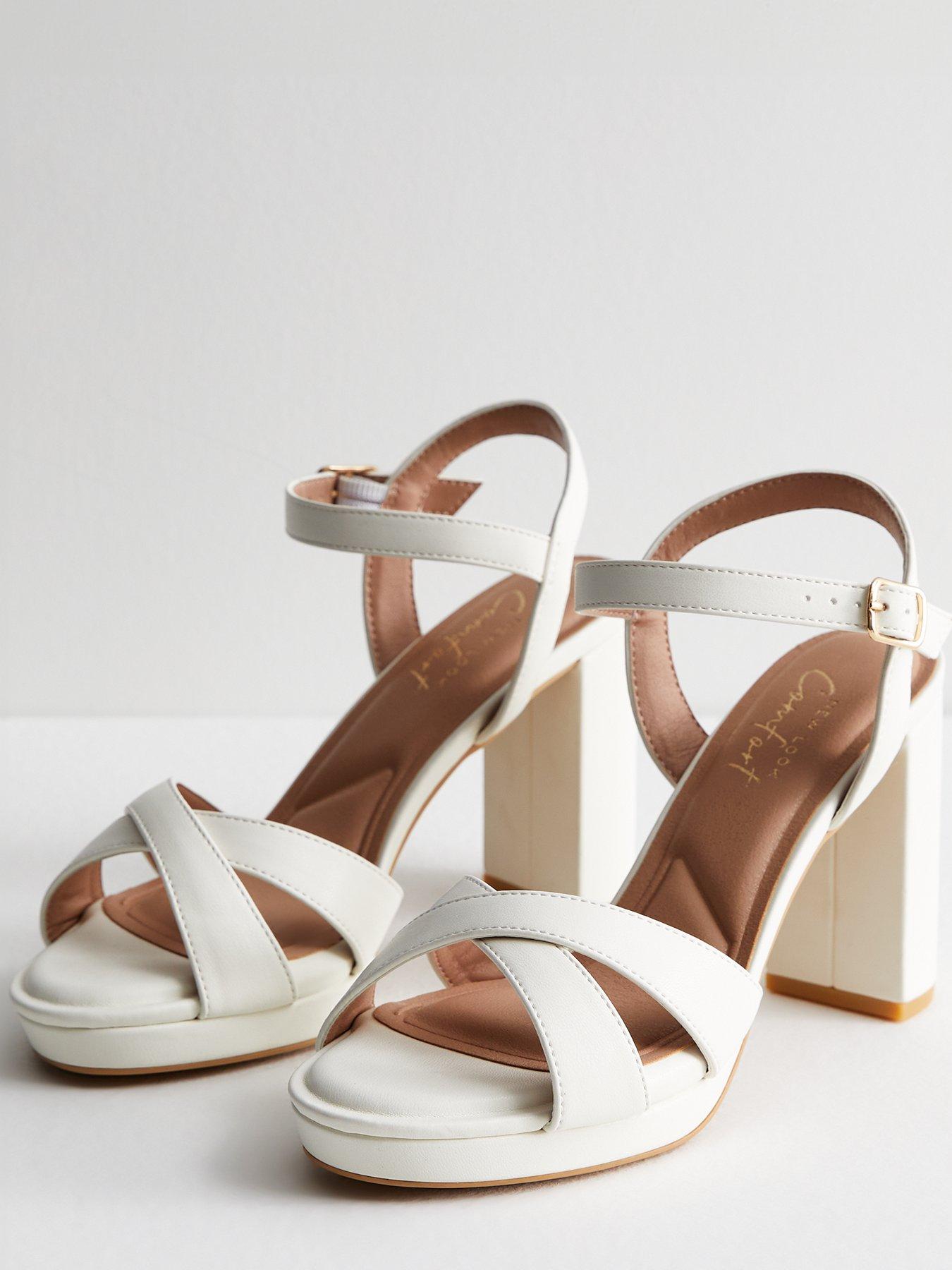 new-look-white-cross-over-platform-block-heel-sandalsoutfit