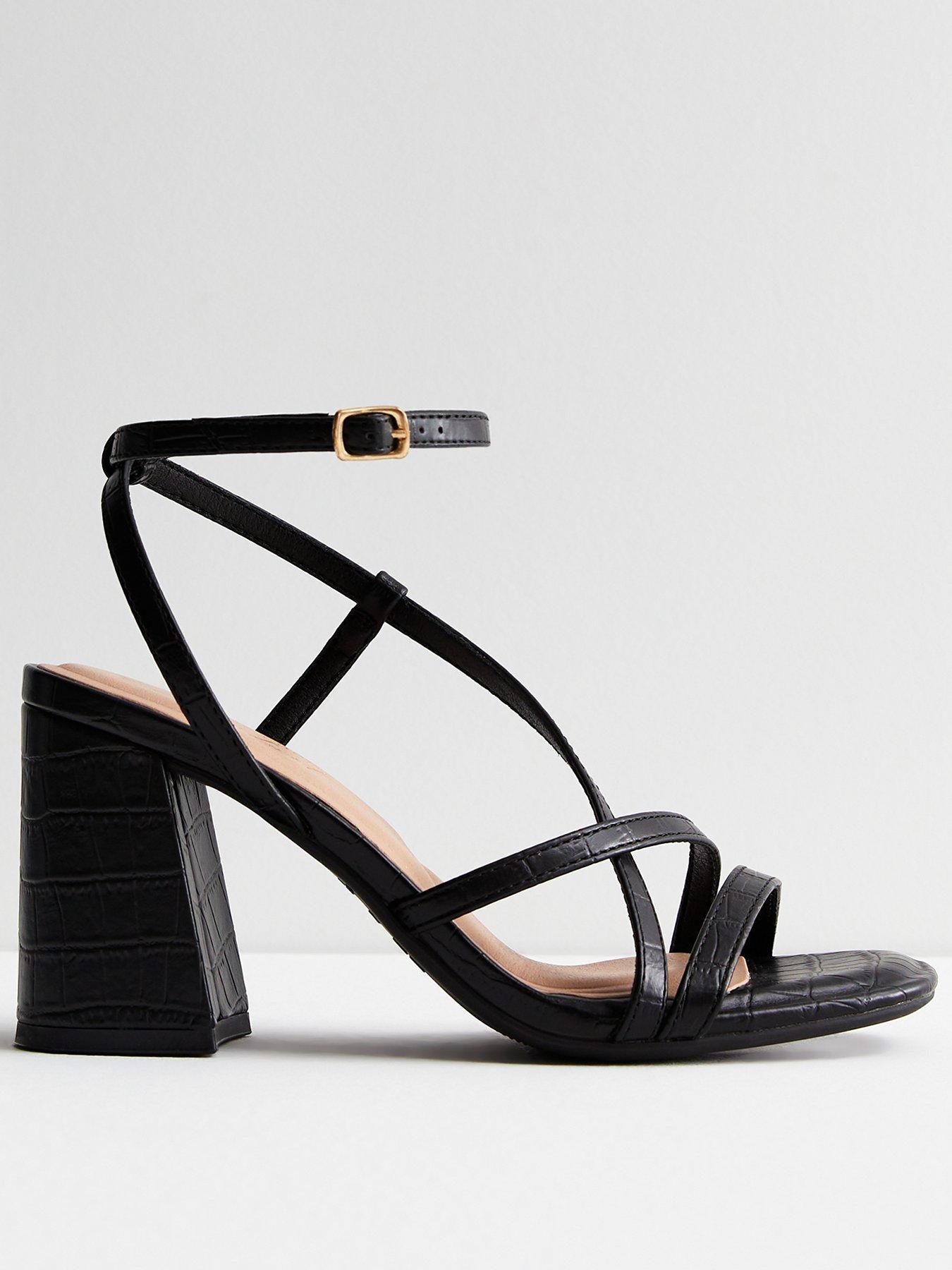 New Look Strappy Block Heel Sandals - Black