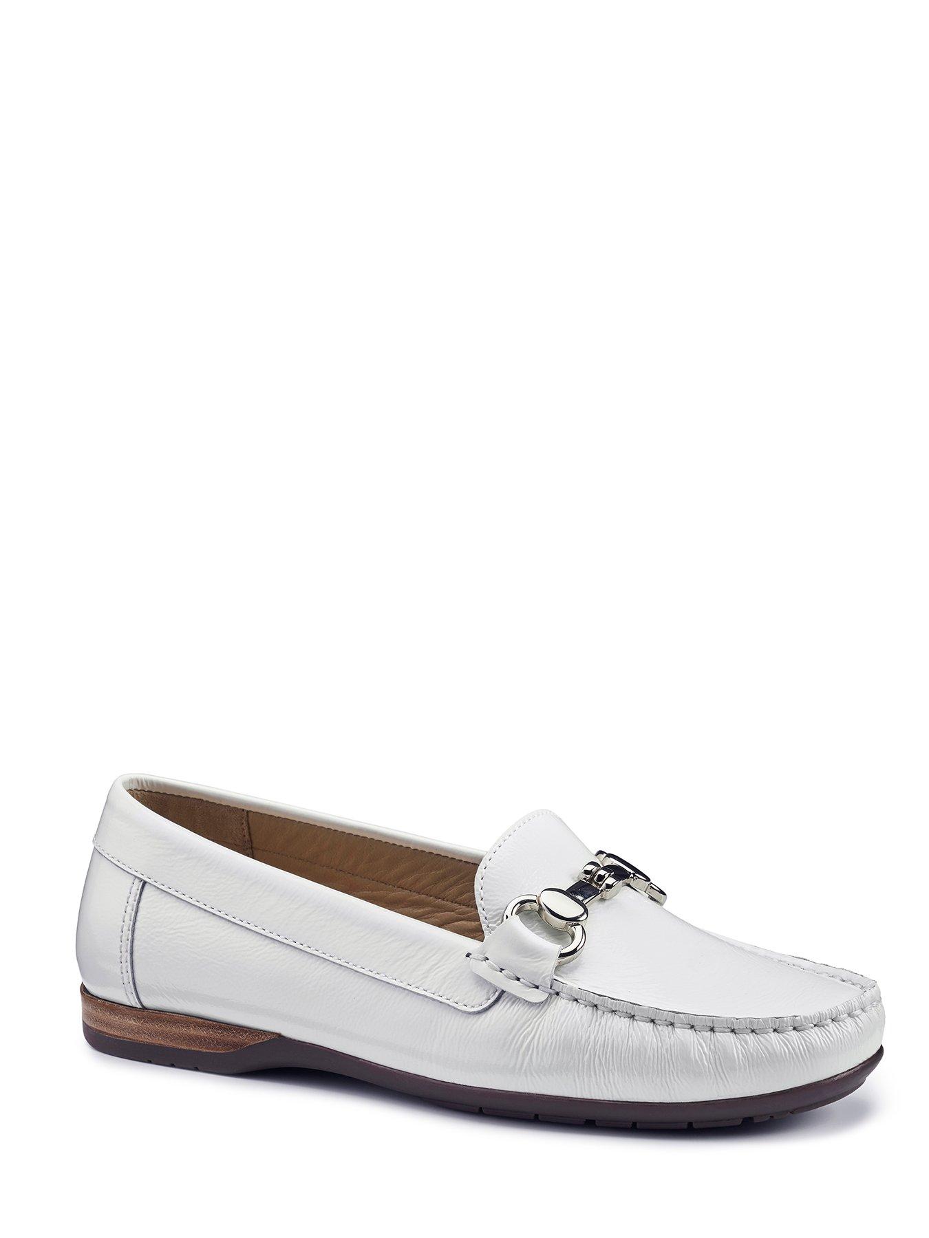 hotter-casuals-patent-standard-pearl-white-pastillFront